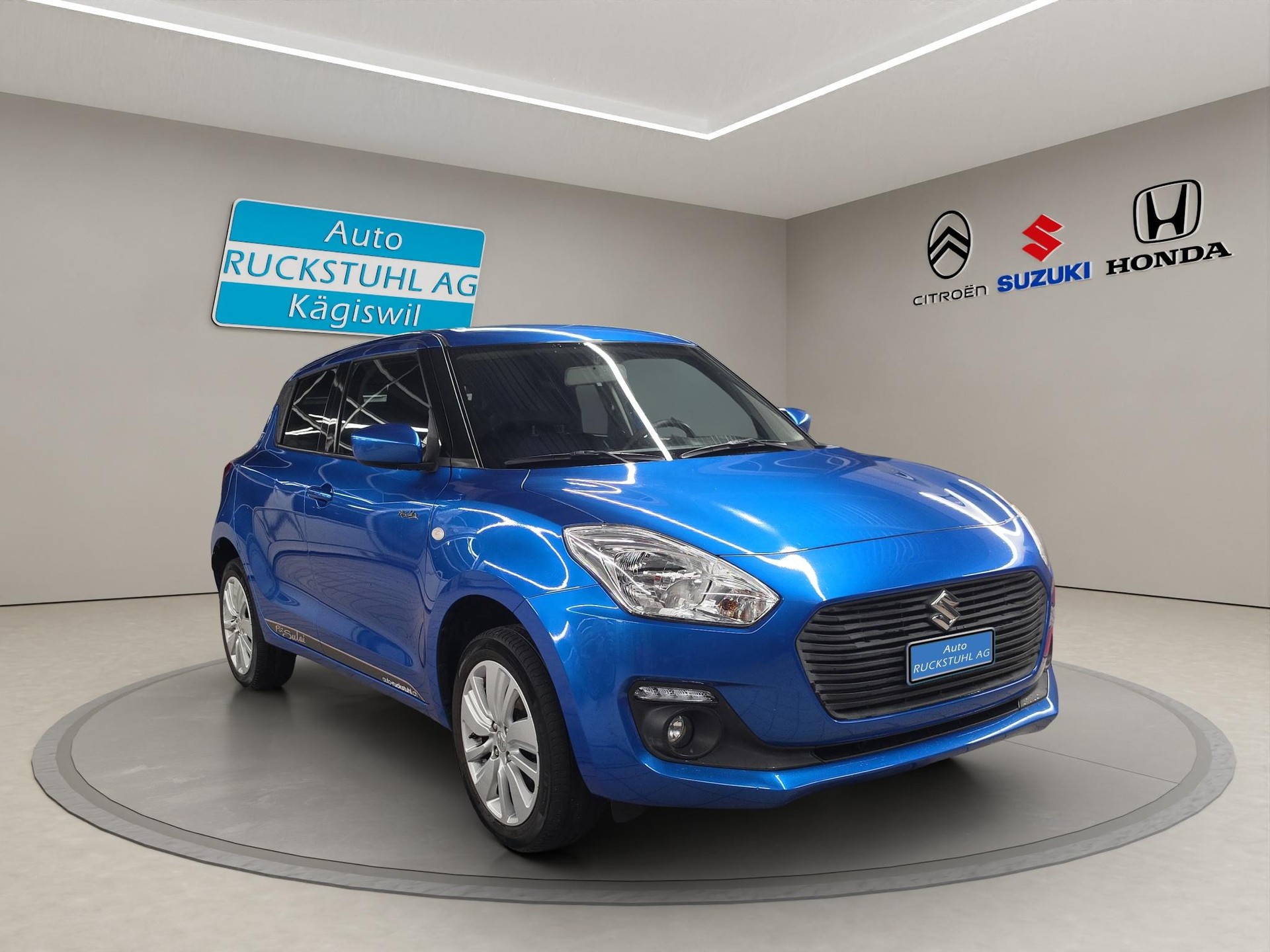 SUZUKI Swift 1.2 Piz Sulai 4x4-image-1