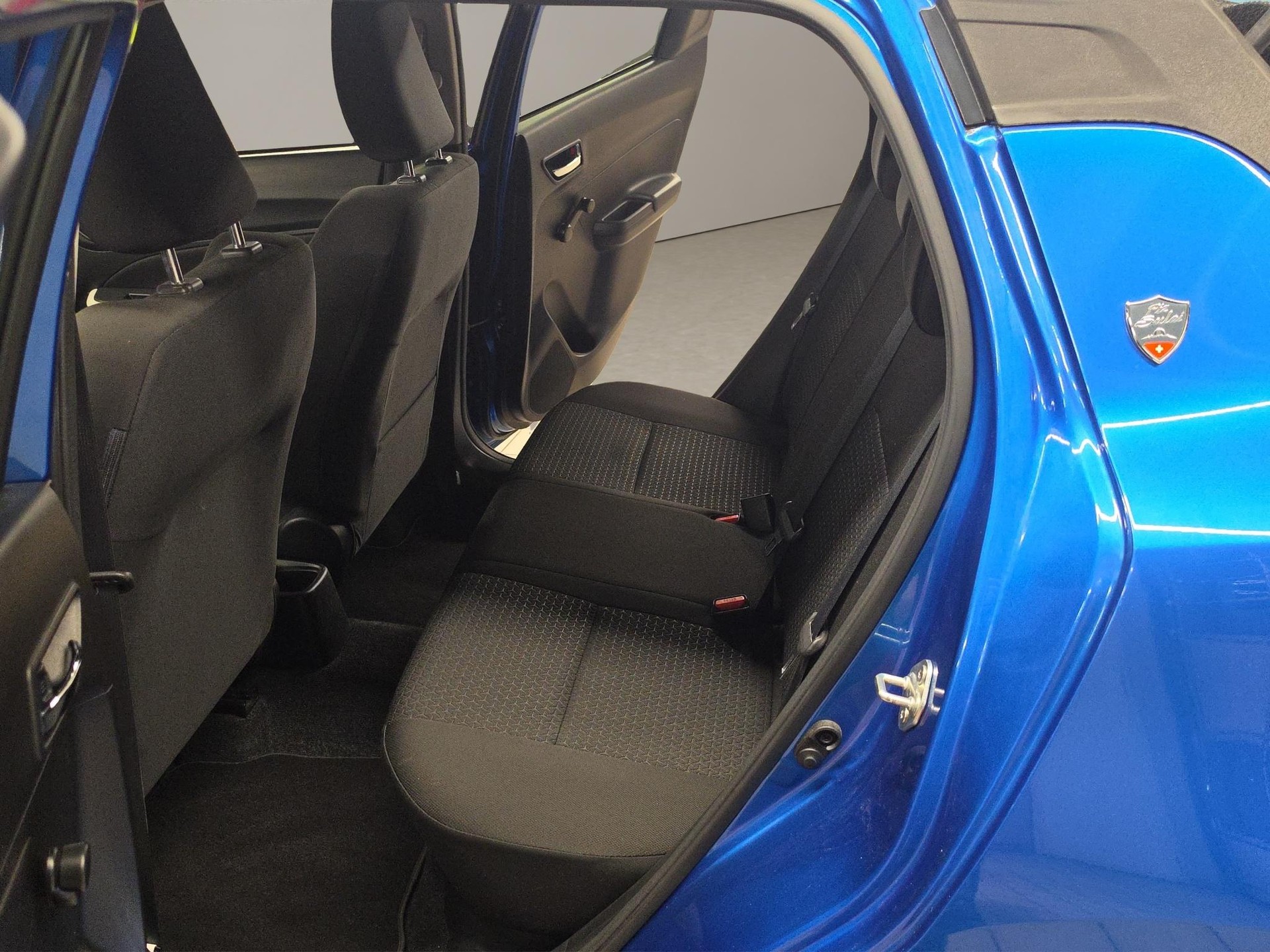 SUZUKI Swift 1.2 Piz Sulai 4x4-image-12