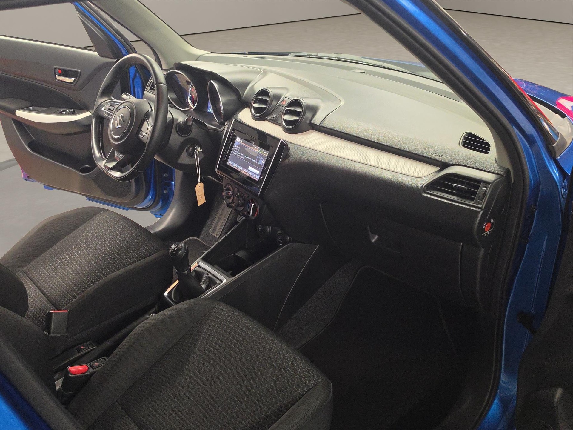SUZUKI Swift 1.2 Piz Sulai 4x4-image-6