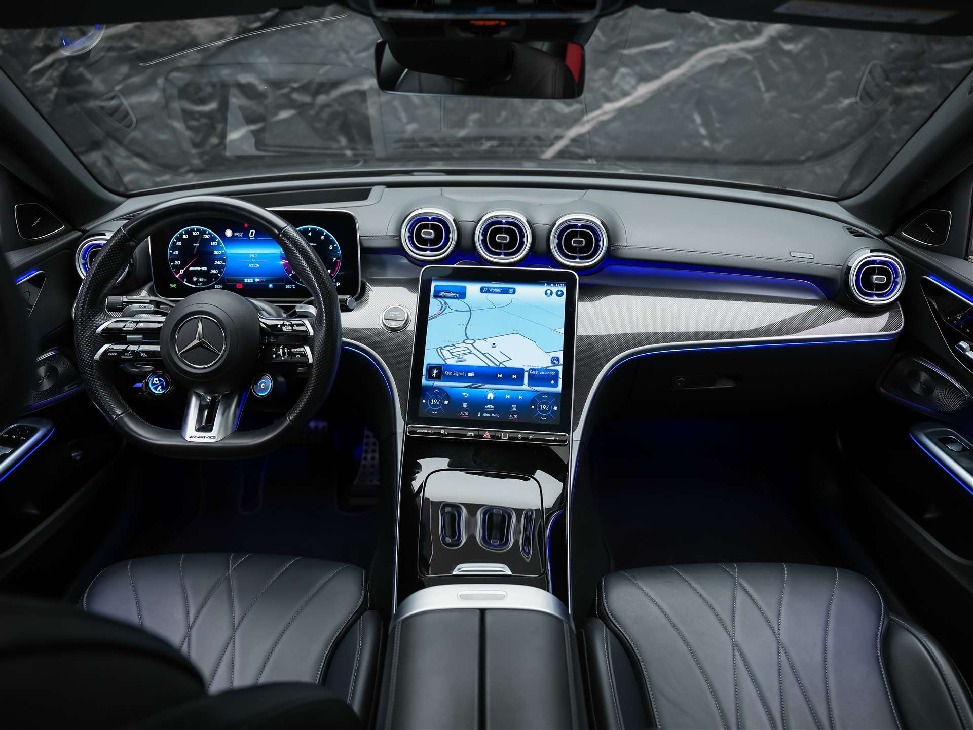 MERCEDES-BENZ C 43 AMG 4 Matic Executive Edition *Panorama*20" Felgen*DIGITAL LIGHT*-image-20