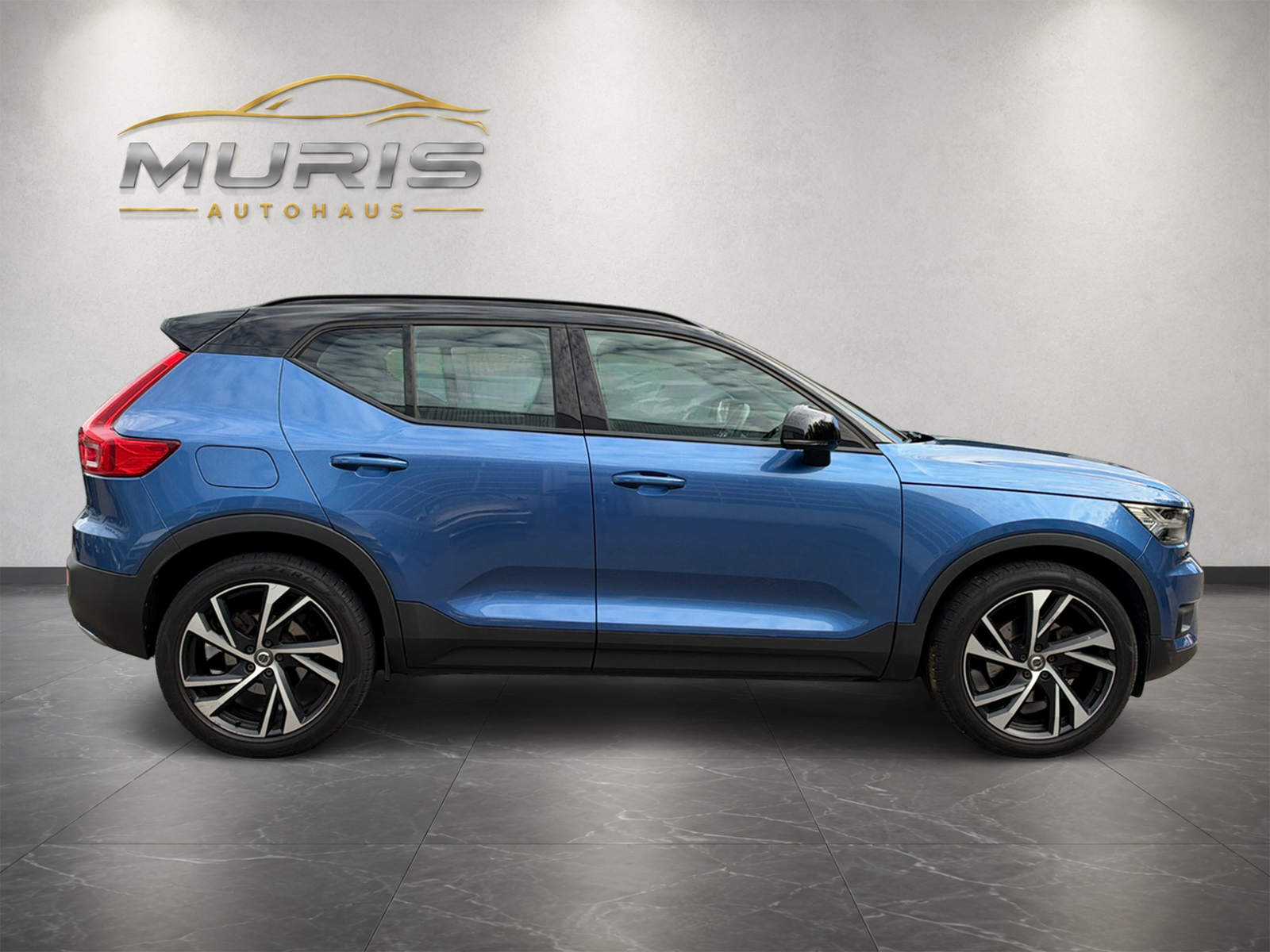 VOLVO XC40 T4 AWD R-Design Geartronic | Panorama | 360-Grad-Kamera | Harman/Kardon Soundsystem | Allrad | 2-Zonen-Klimaautomatik-image-5