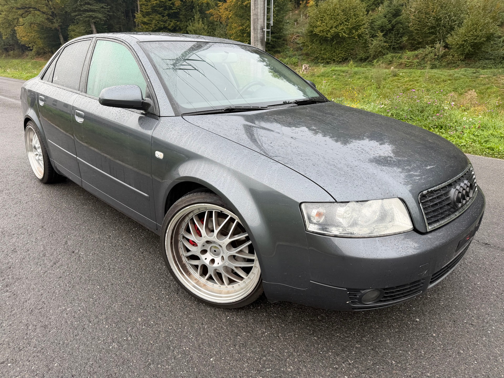 AUDI A4 1.8 T-image-1