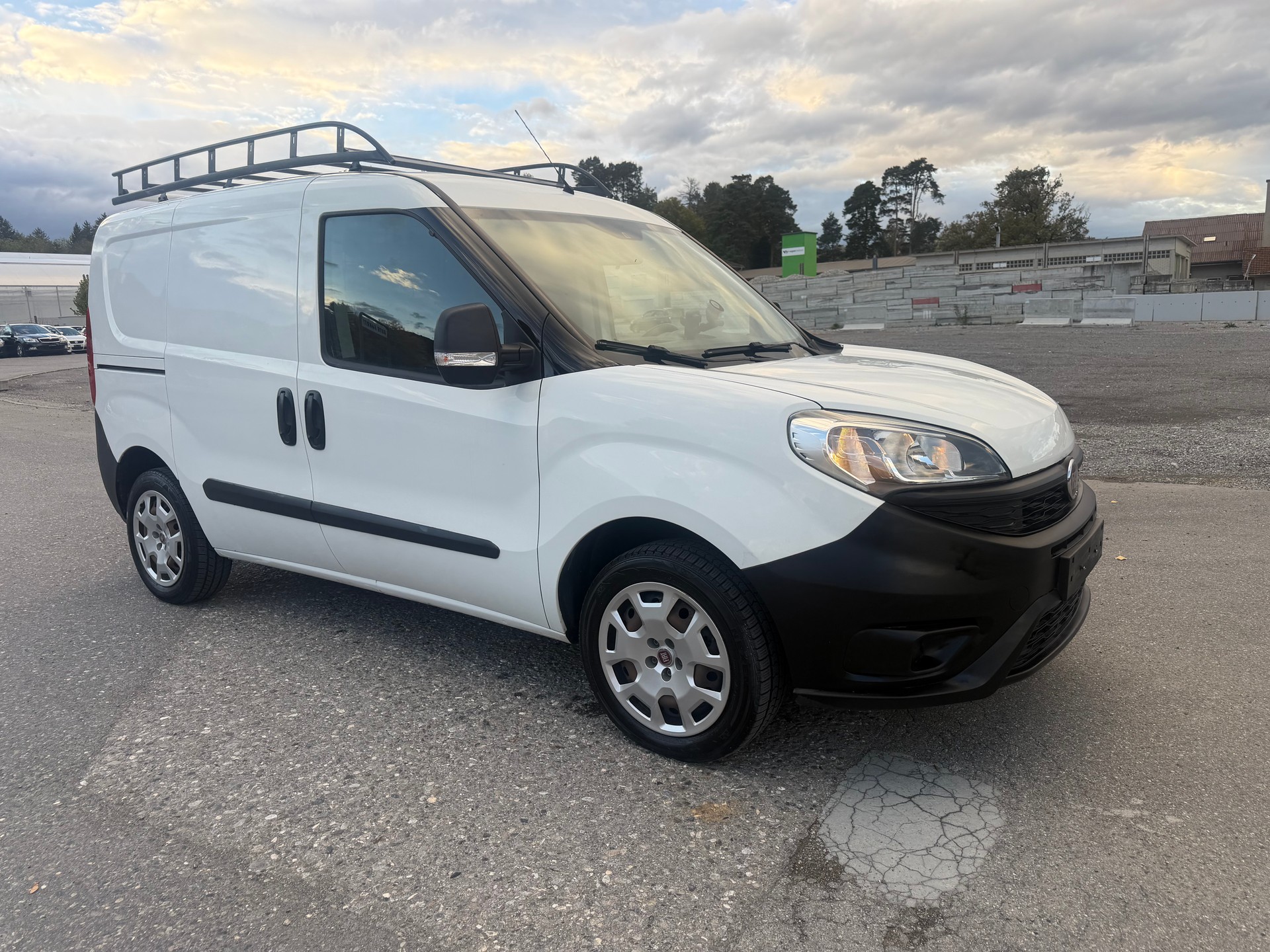 FIAT DOBLO-image-7