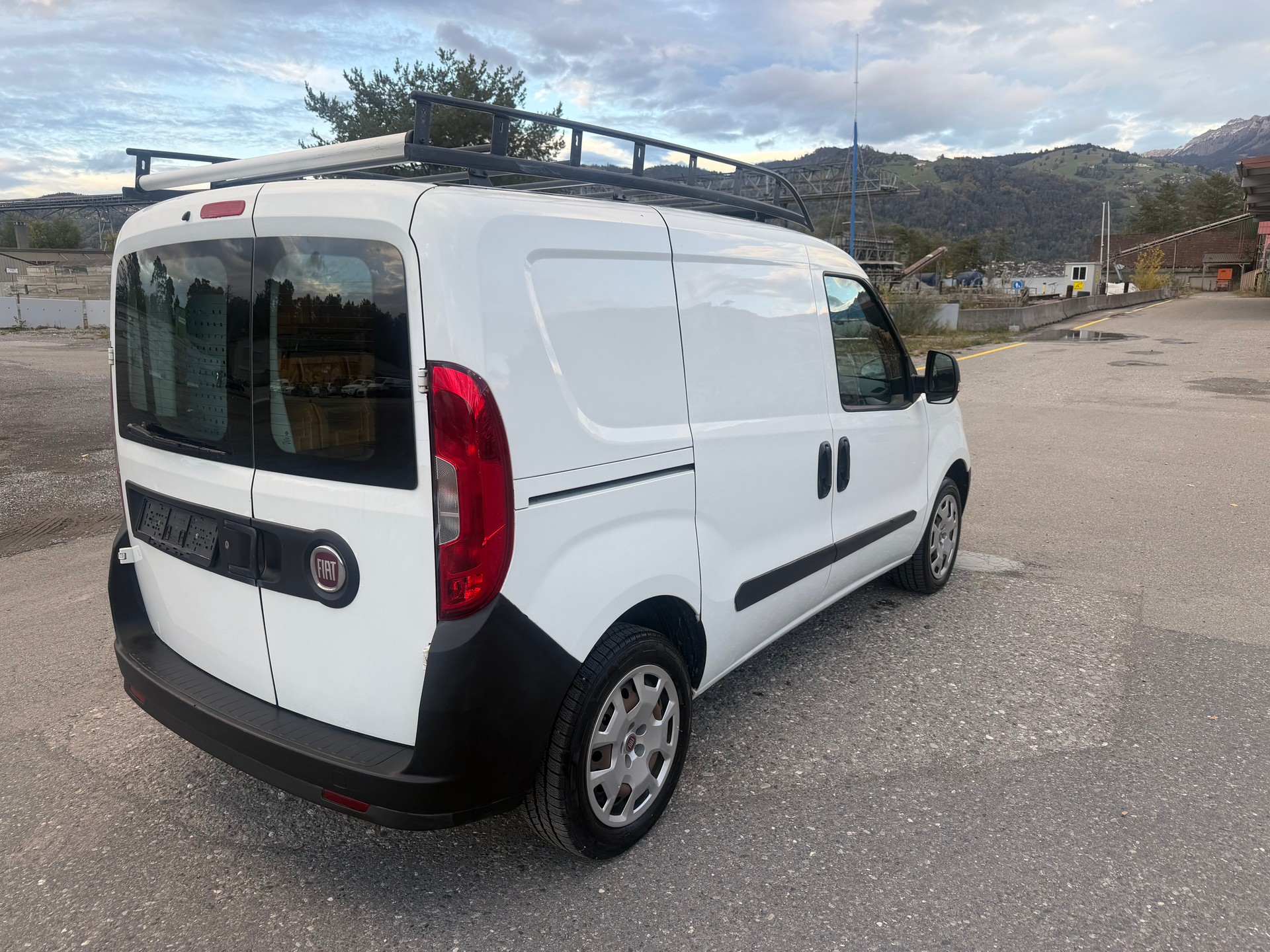 FIAT DOBLO-image-5