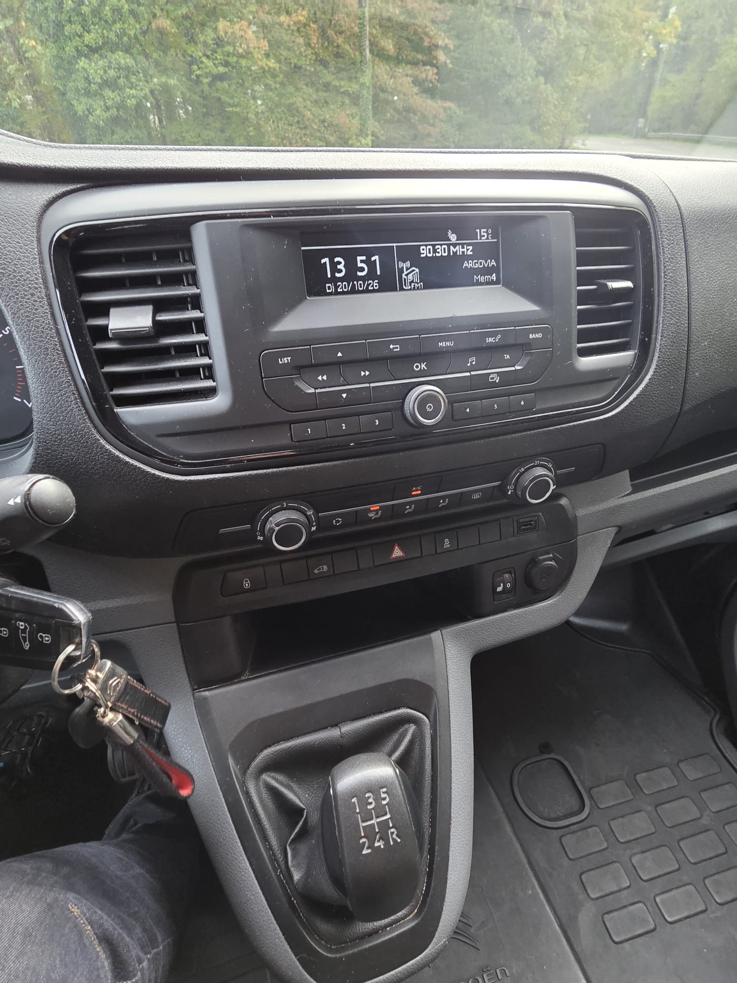 CITROEN Jumpy 1.6 BlueHDi 95-image-15