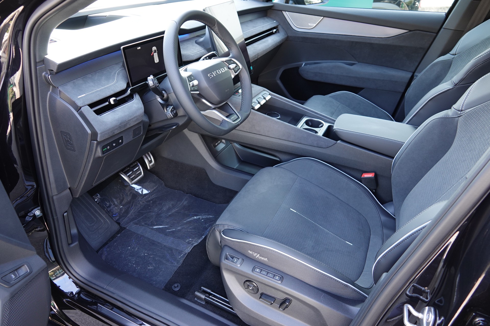 SKODA Peaq 90x SportLine-image-10