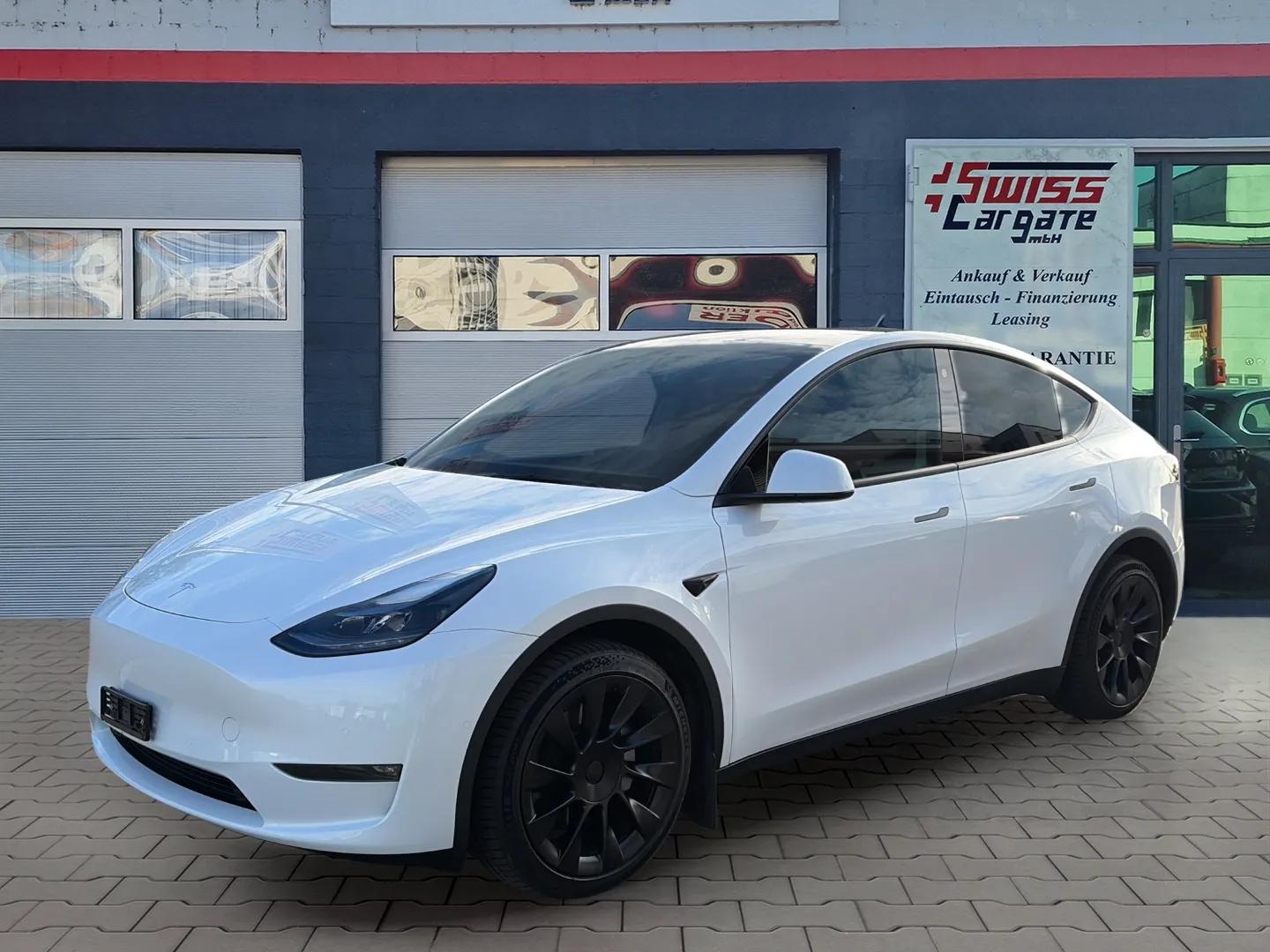 TESLA Model Y Long Range (AMD Ryzen) mit AHK-image-3