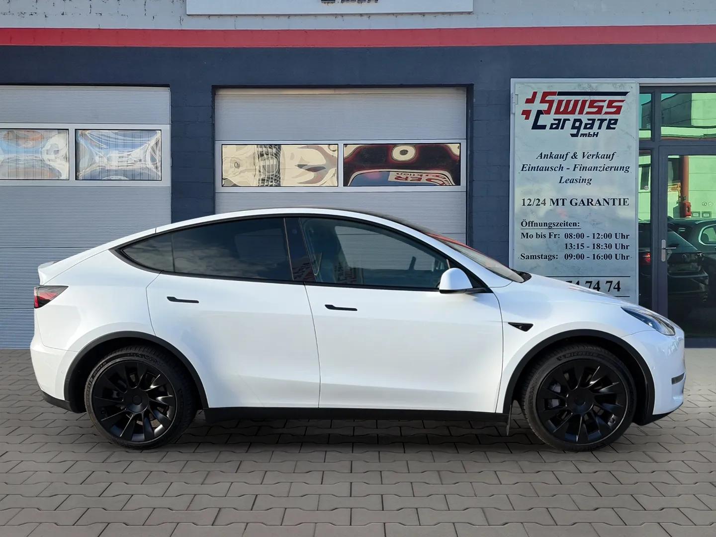 TESLA Model Y Long Range (AMD Ryzen) mit AHK-image-8