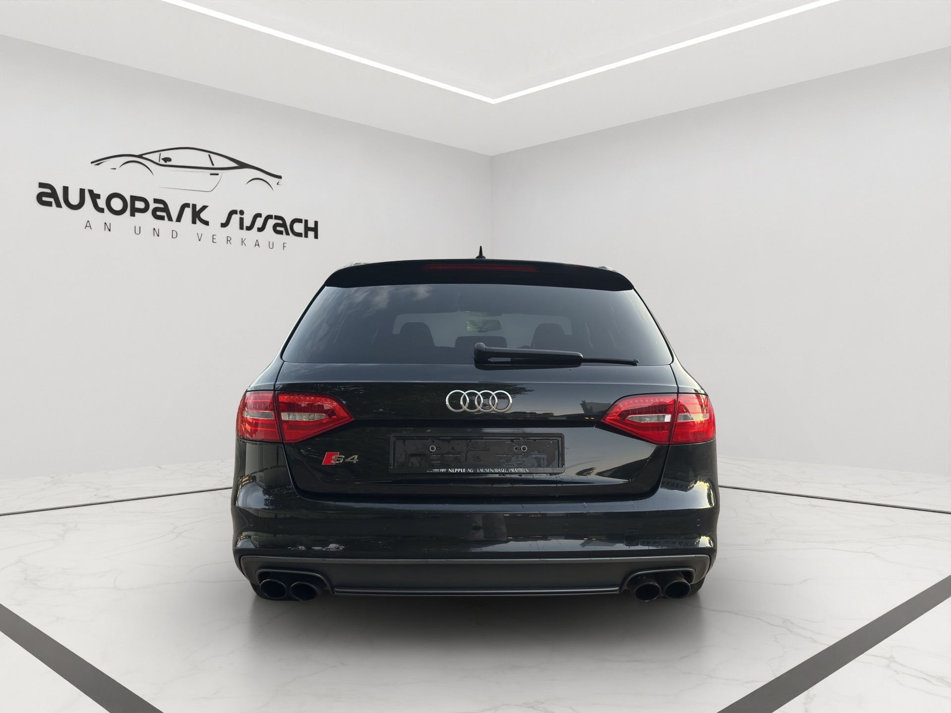 AUDI S4 Avant 3.0 TFSI quattro S-tronic-image-5