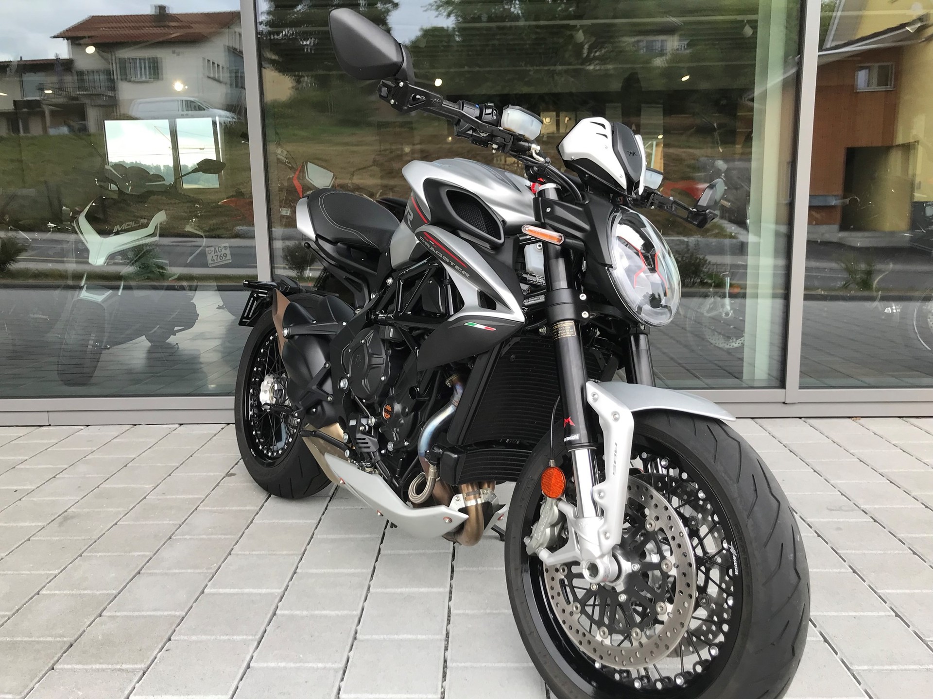 MV AGUSTA Dragster 800 RR