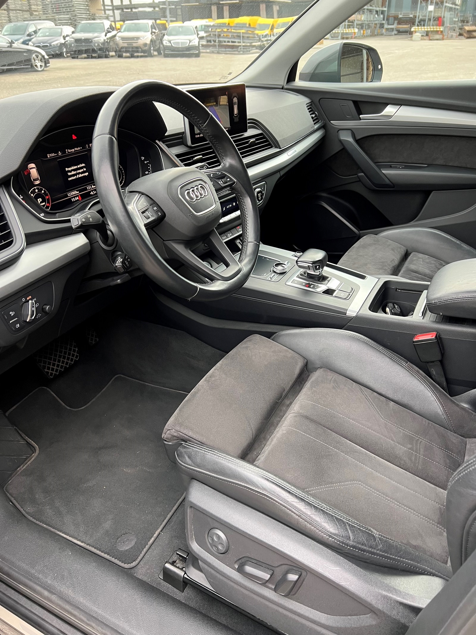 AUDI Q5 50 TDI quattro tiptronic-image-8