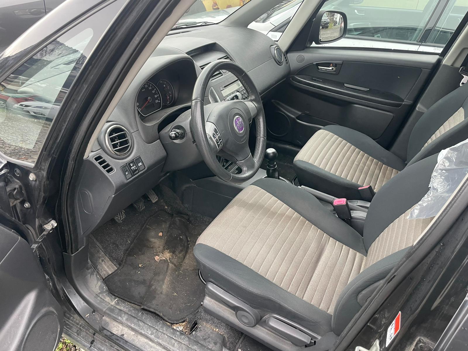 FIAT Sedici 1.6 4WD Dynamic-image-5