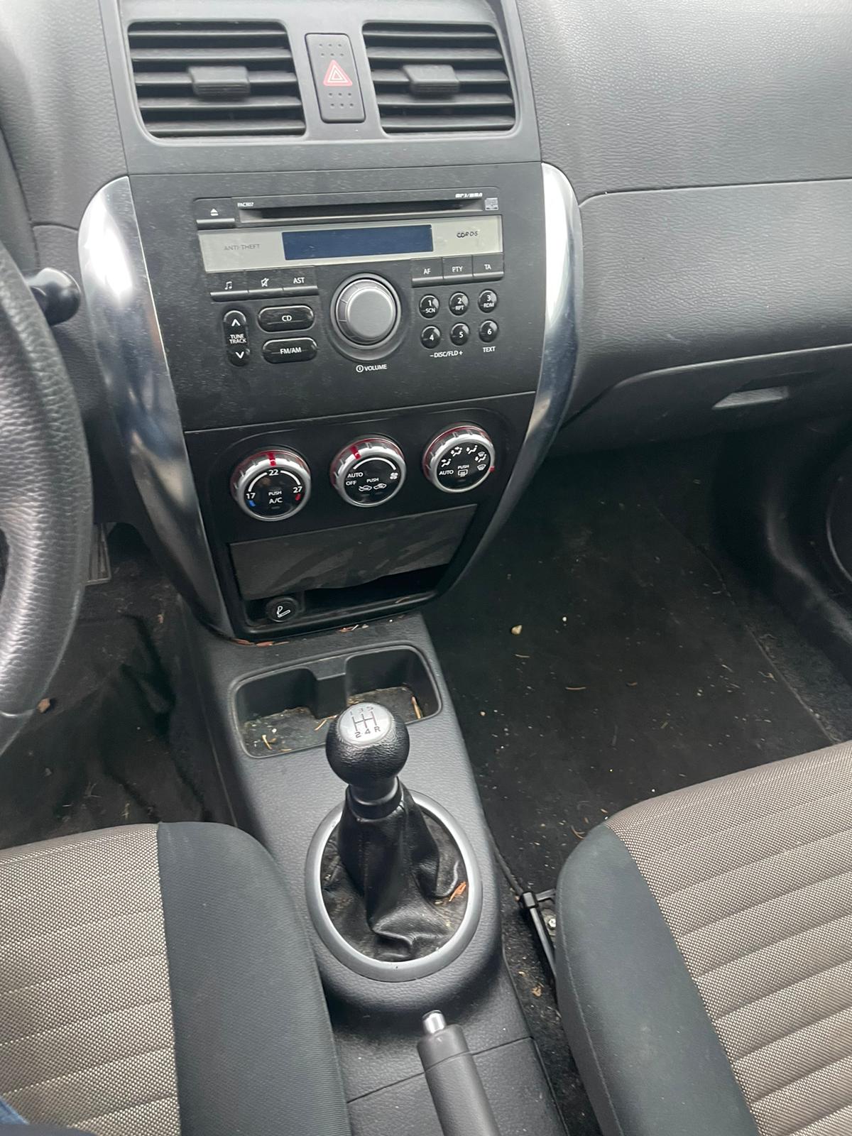 FIAT Sedici 1.6 4WD Dynamic-image-4
