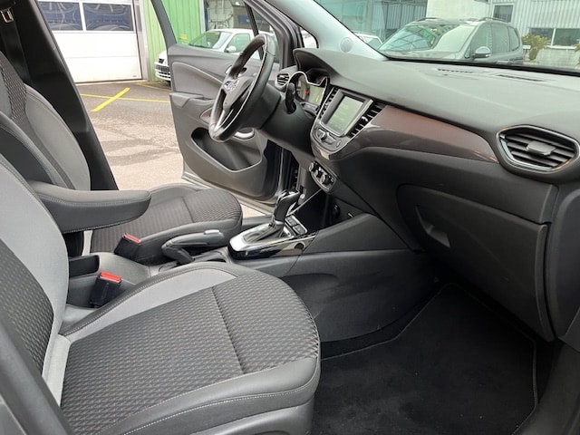 OPEL Crossland X 1.2i Excellence Automatik-image-12