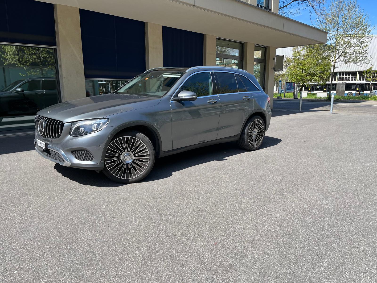 MERCEDES-BENZ GLC 250 d 4Matic 9G-Tronic-image-3