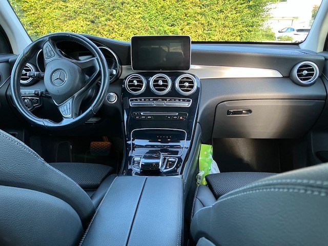 MERCEDES-BENZ GLC 250 d 4Matic 9G-Tronic-image-6