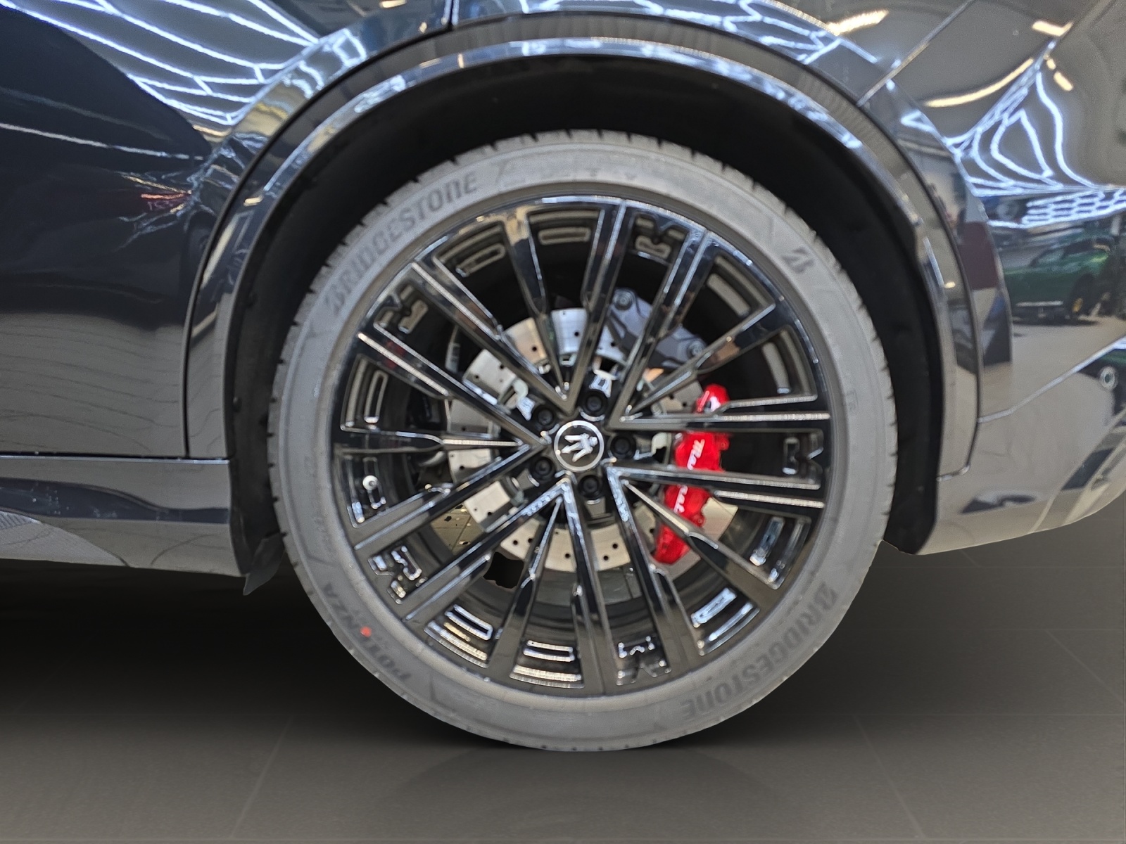 MASERATI Grecale 3.0 Trofeo Automatica-image-10