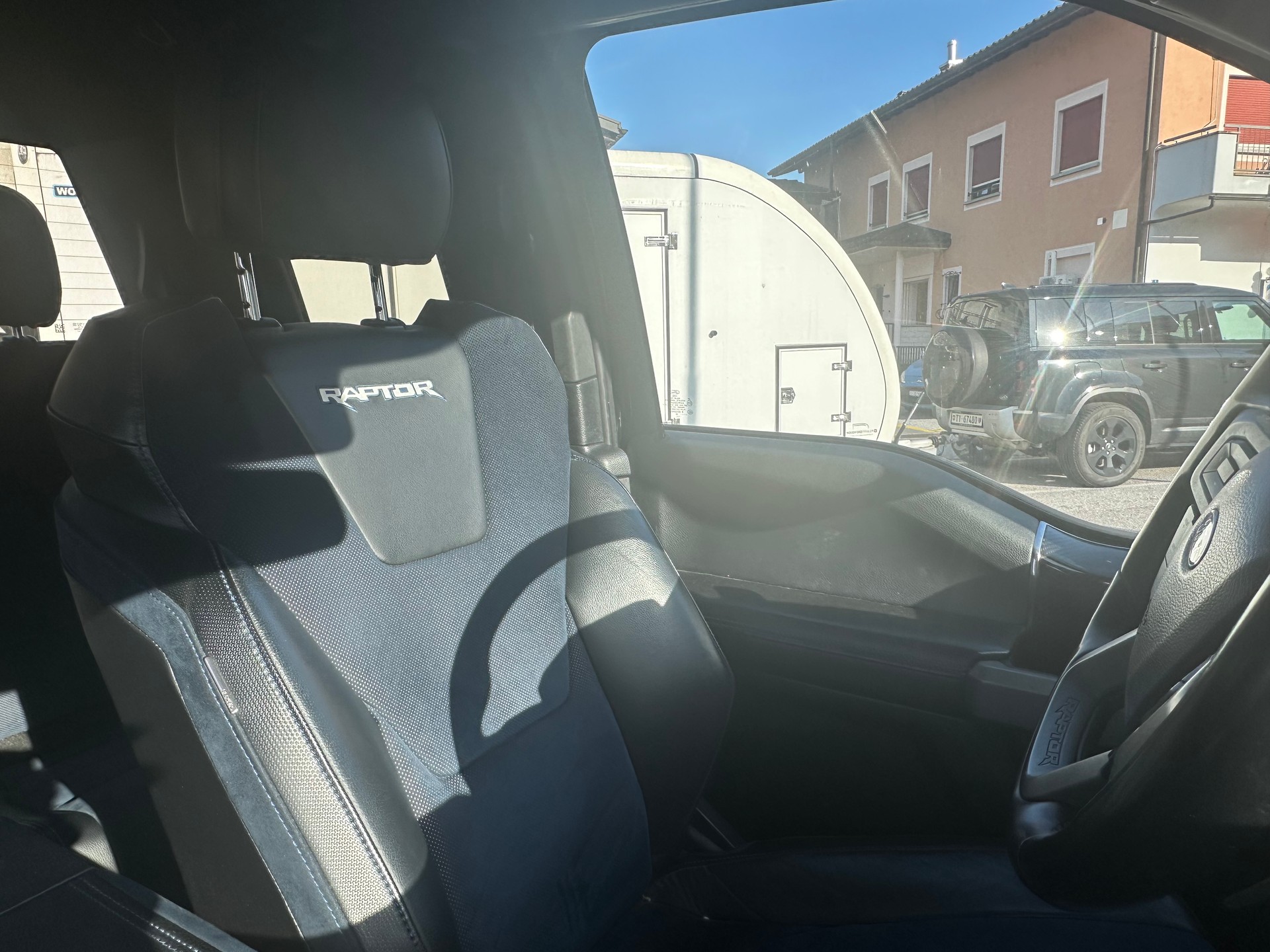 FORD F-150 Raptor US Version-image-6