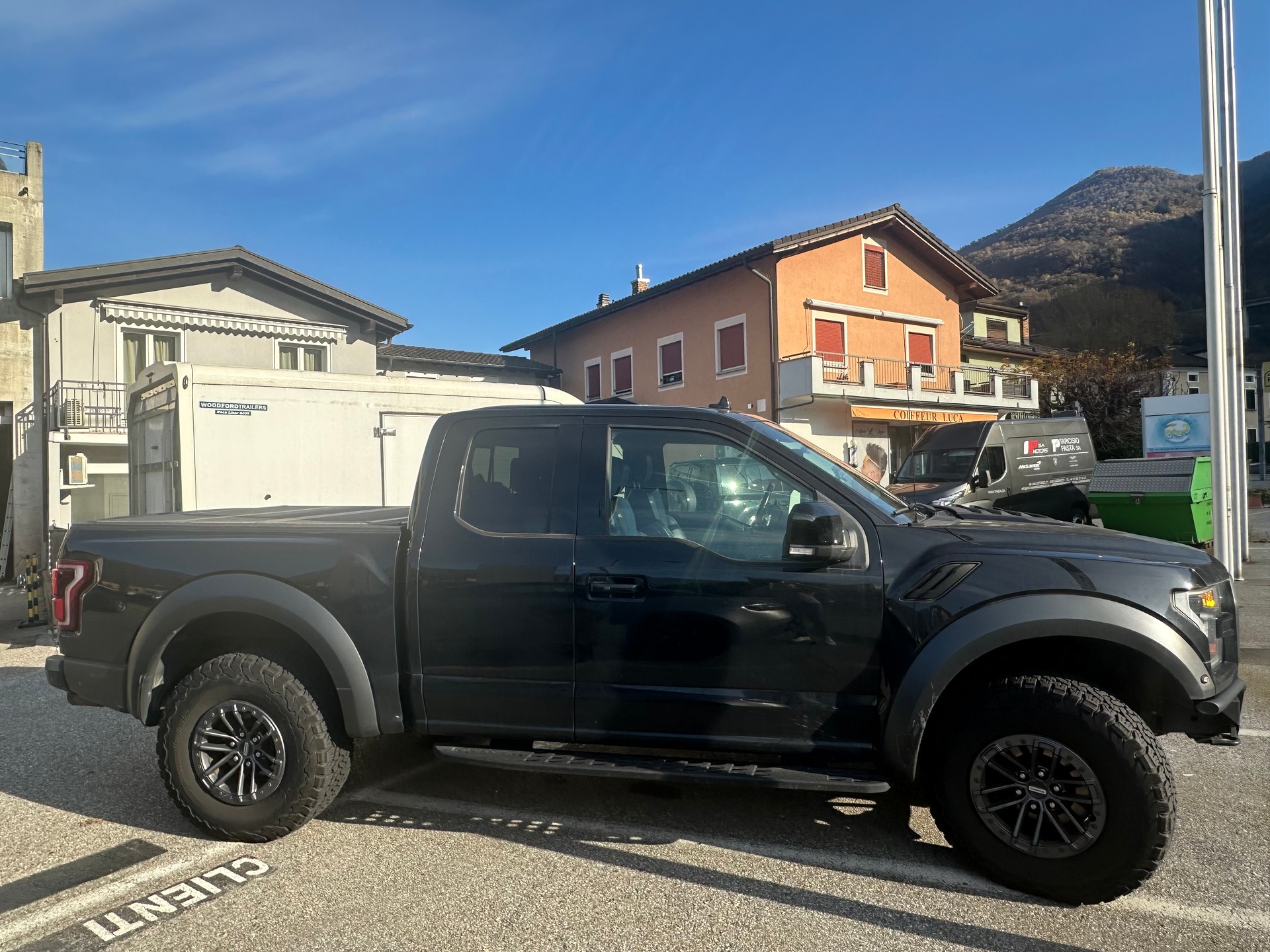 FORD F-150 Raptor US Version-image-3
