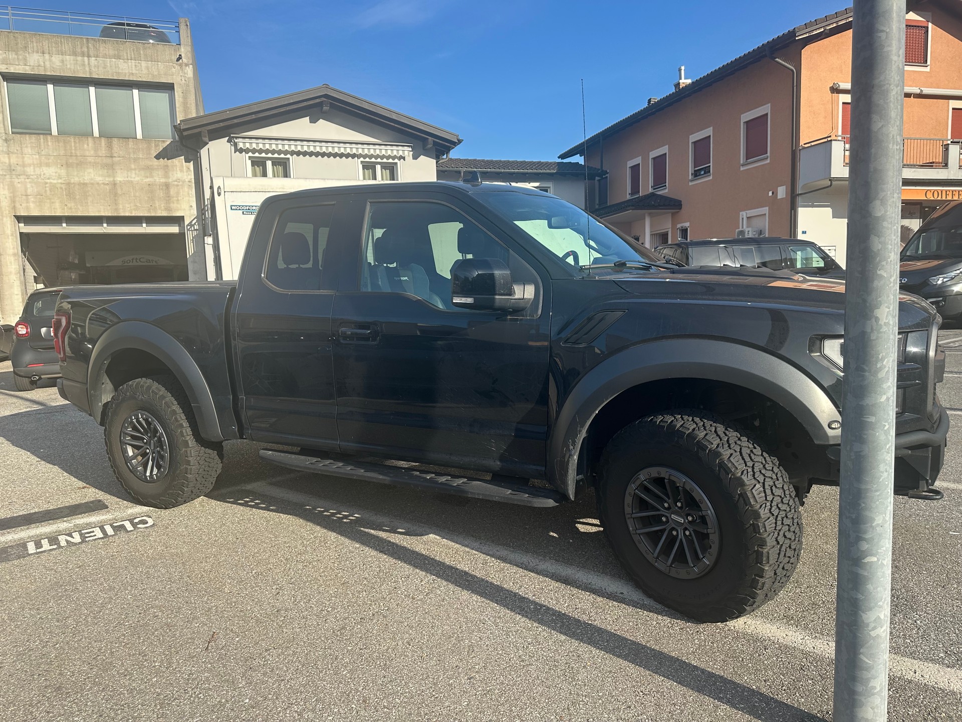 FORD F-150 Raptor US Version-image-4