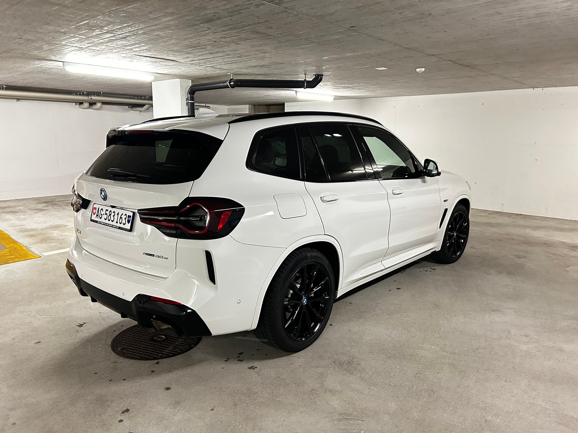 BMW X3 xDrive 30e M Sport Edition-image-2