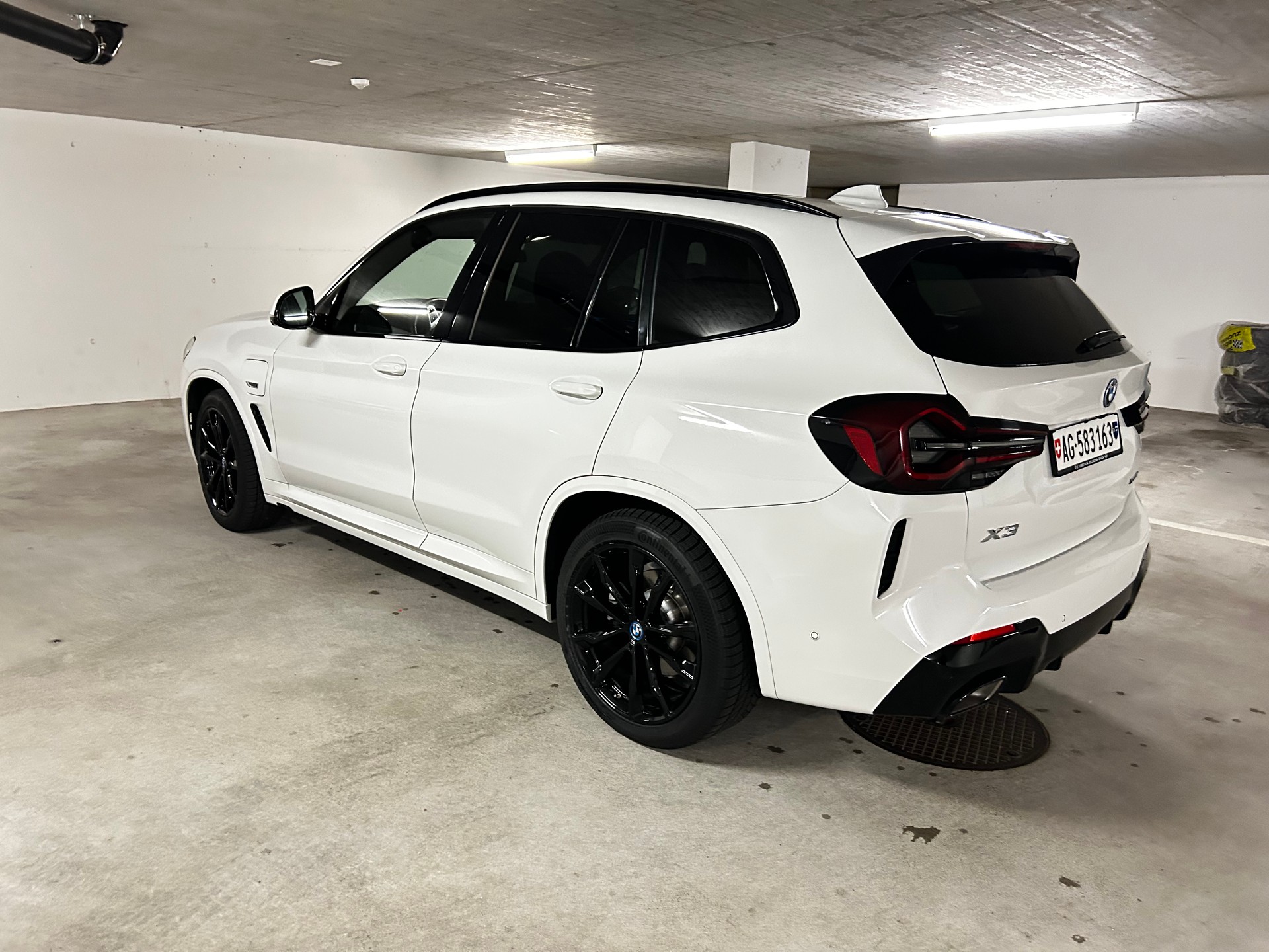 BMW X3 xDrive 30e M Sport Edition-image-6
