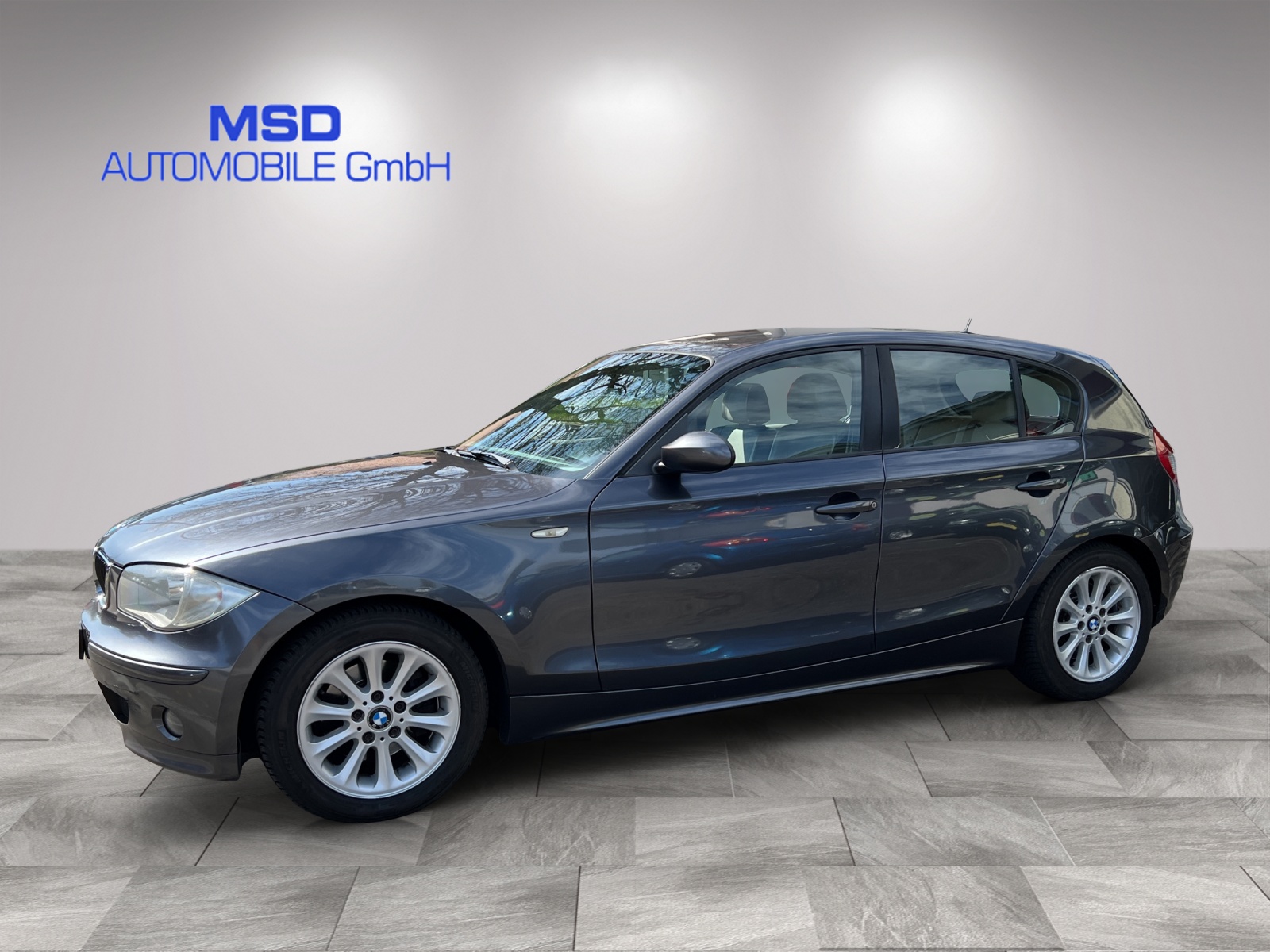 BMW 120d A-image-1