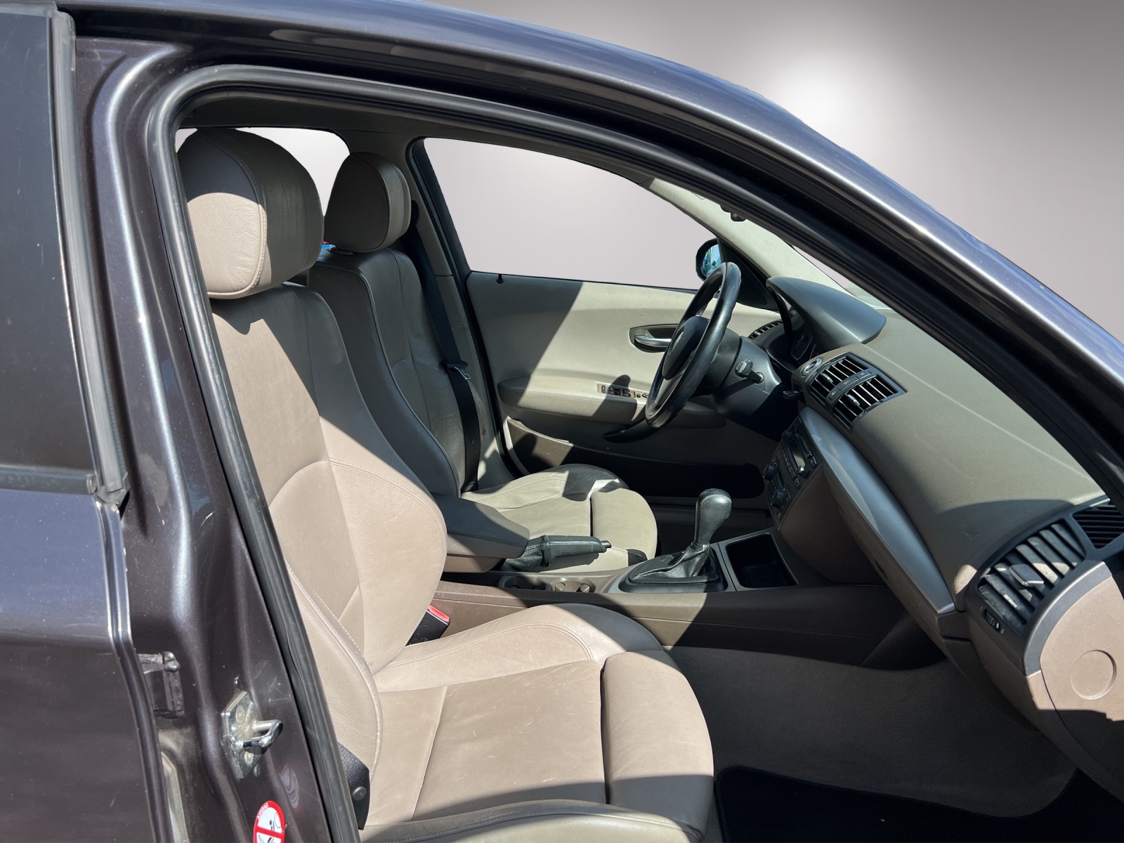 BMW 120d A-image-12