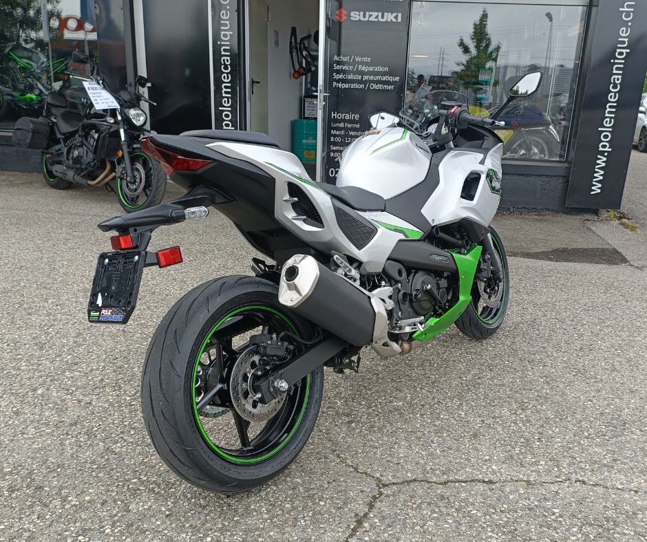 KAWASAKI Ninja 7 Hybrid-image-6
