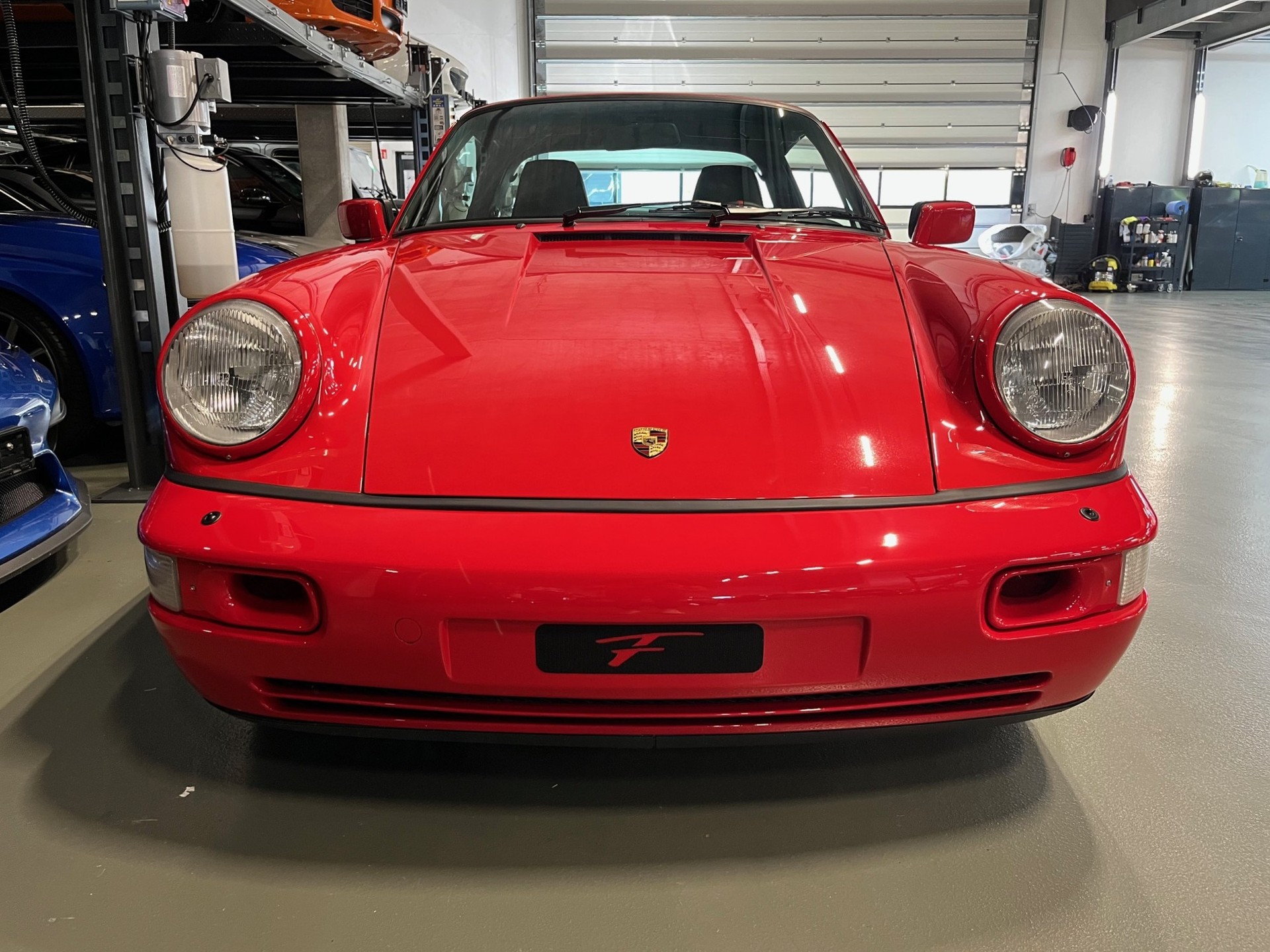 PORSCHE 911 Carrera 2 Targa-image-4