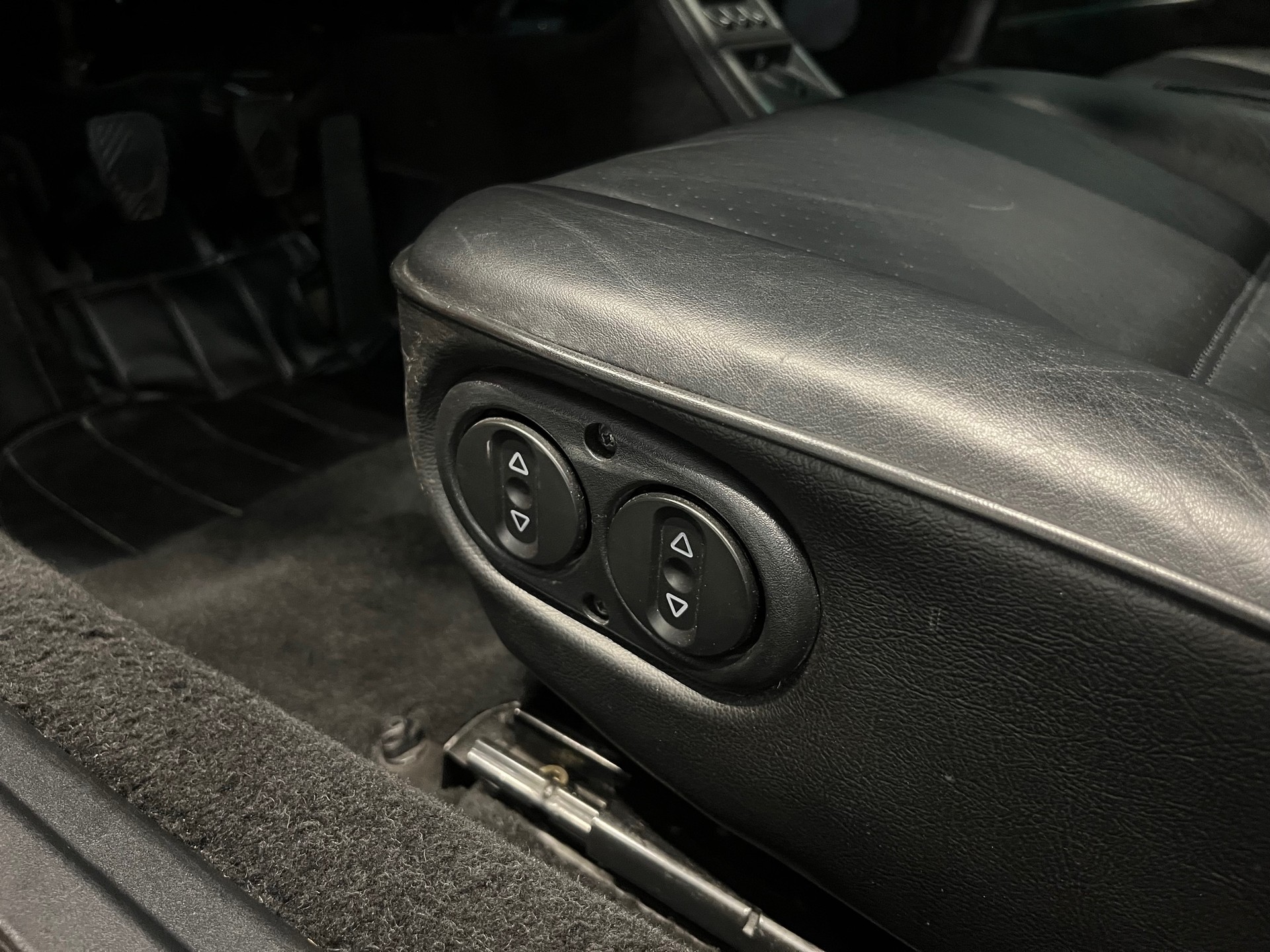 PORSCHE 911 Carrera 2 Targa-image-11