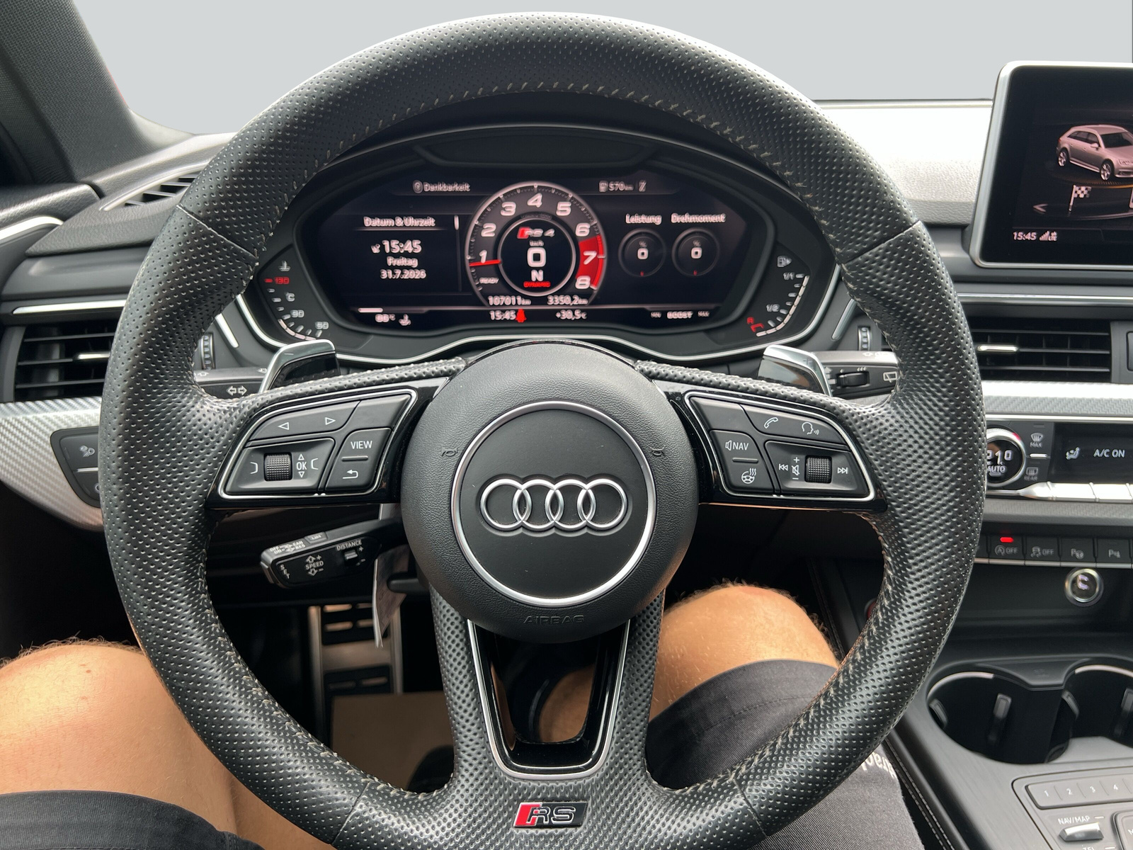 AUDI RS4 Avant 2.9 TFSI quattro tiptronic-image-15