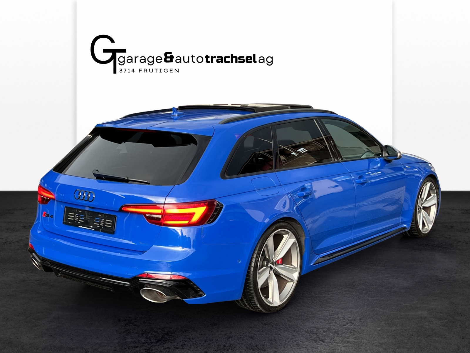 AUDI RS4 Avant 2.9 TFSI quattro tiptronic-image-4