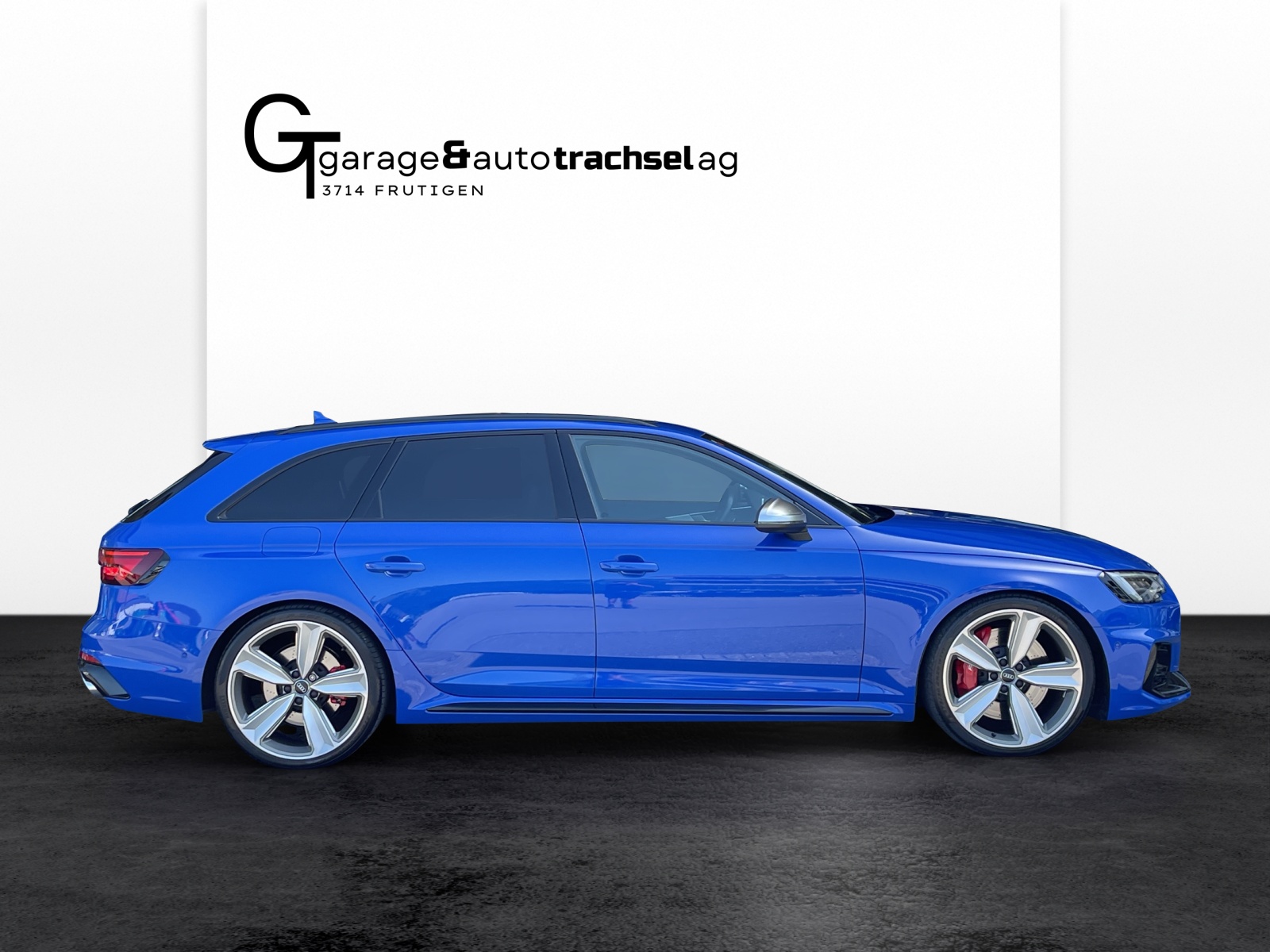 AUDI RS4 Avant 2.9 TFSI quattro tiptronic-image-5