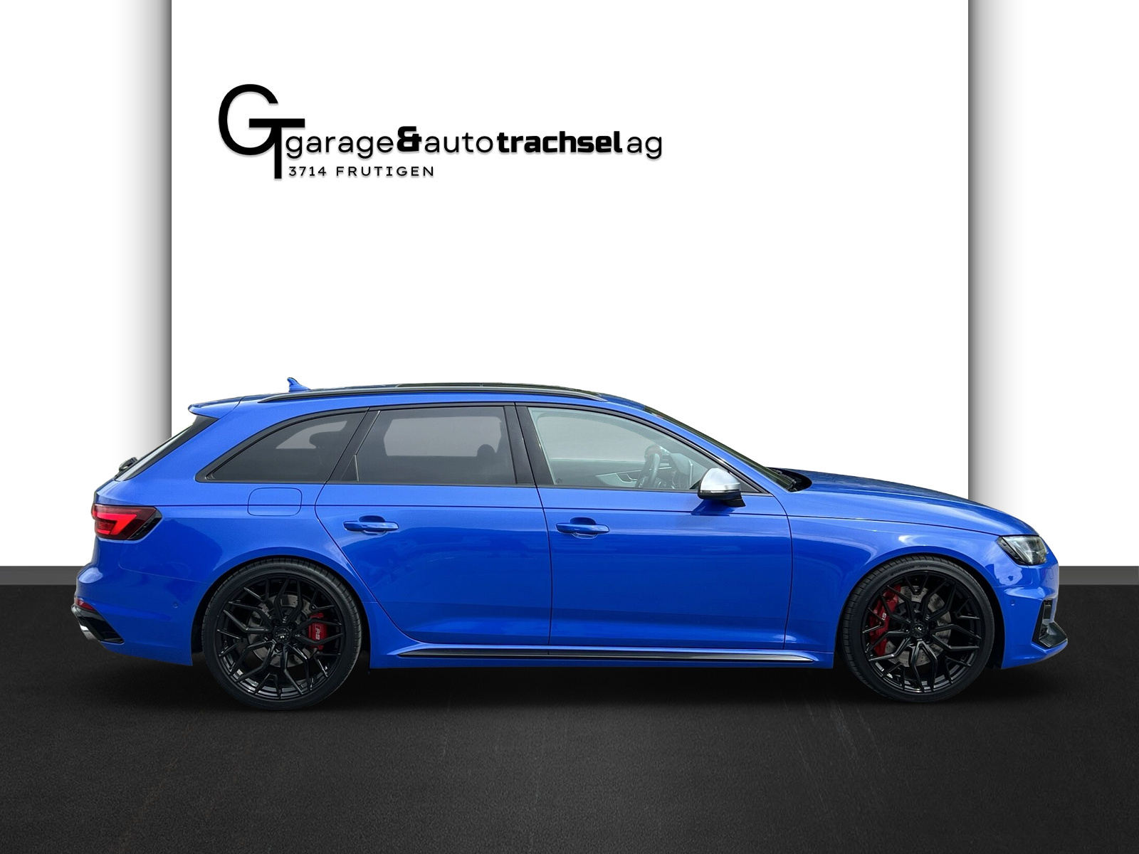 AUDI RS4 Avant 2.9 TFSI quattro tiptronic-image-5