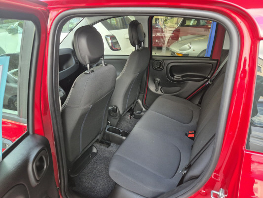 FIAT Panda 1.0 MHEV Cult-image-3