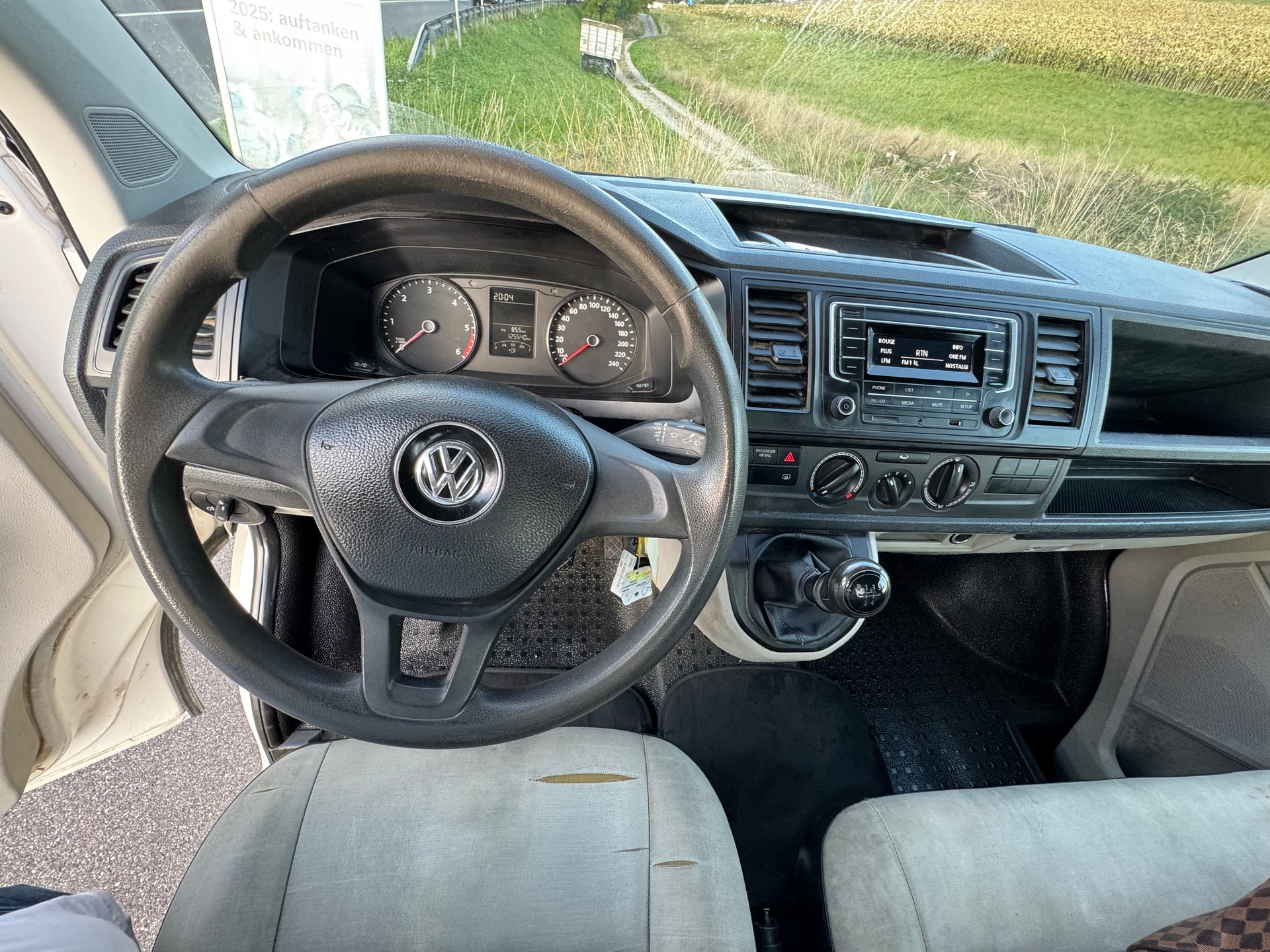 VW T6 2.0 TDI Swiss Champion Euro 6-image-9