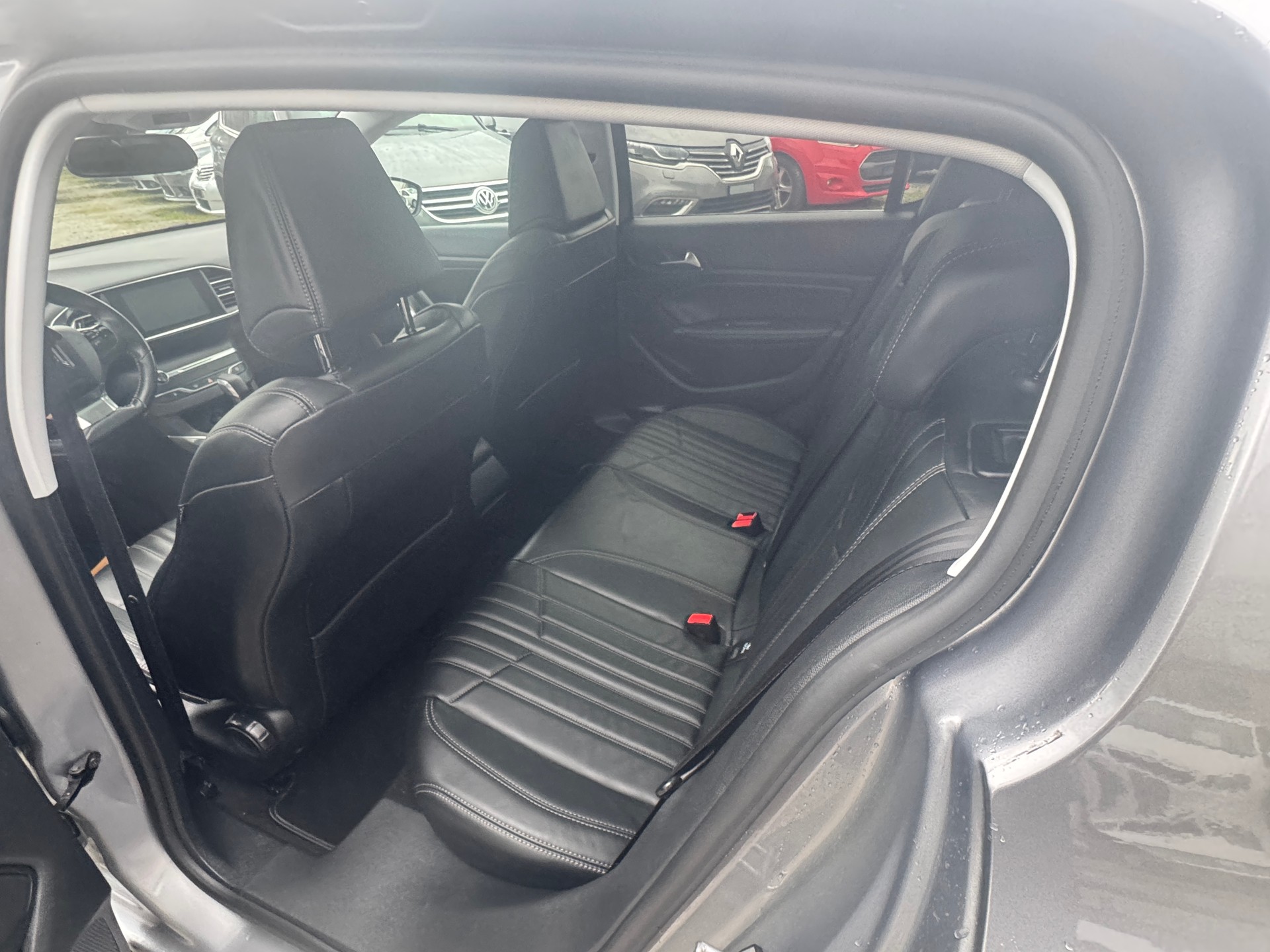 PEUGEOT 308 1.2 THP Féline Automatic-image-10