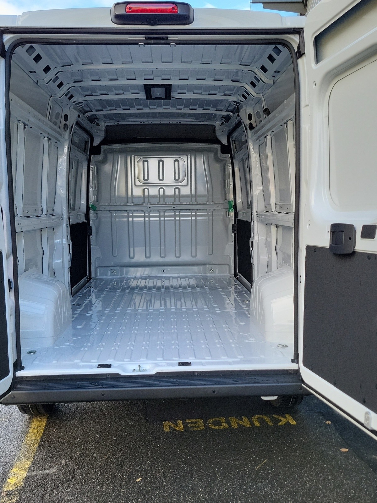 TOYOTA PROACE MAX 2.2 D L3/H2 3.5t Heavy-image-16