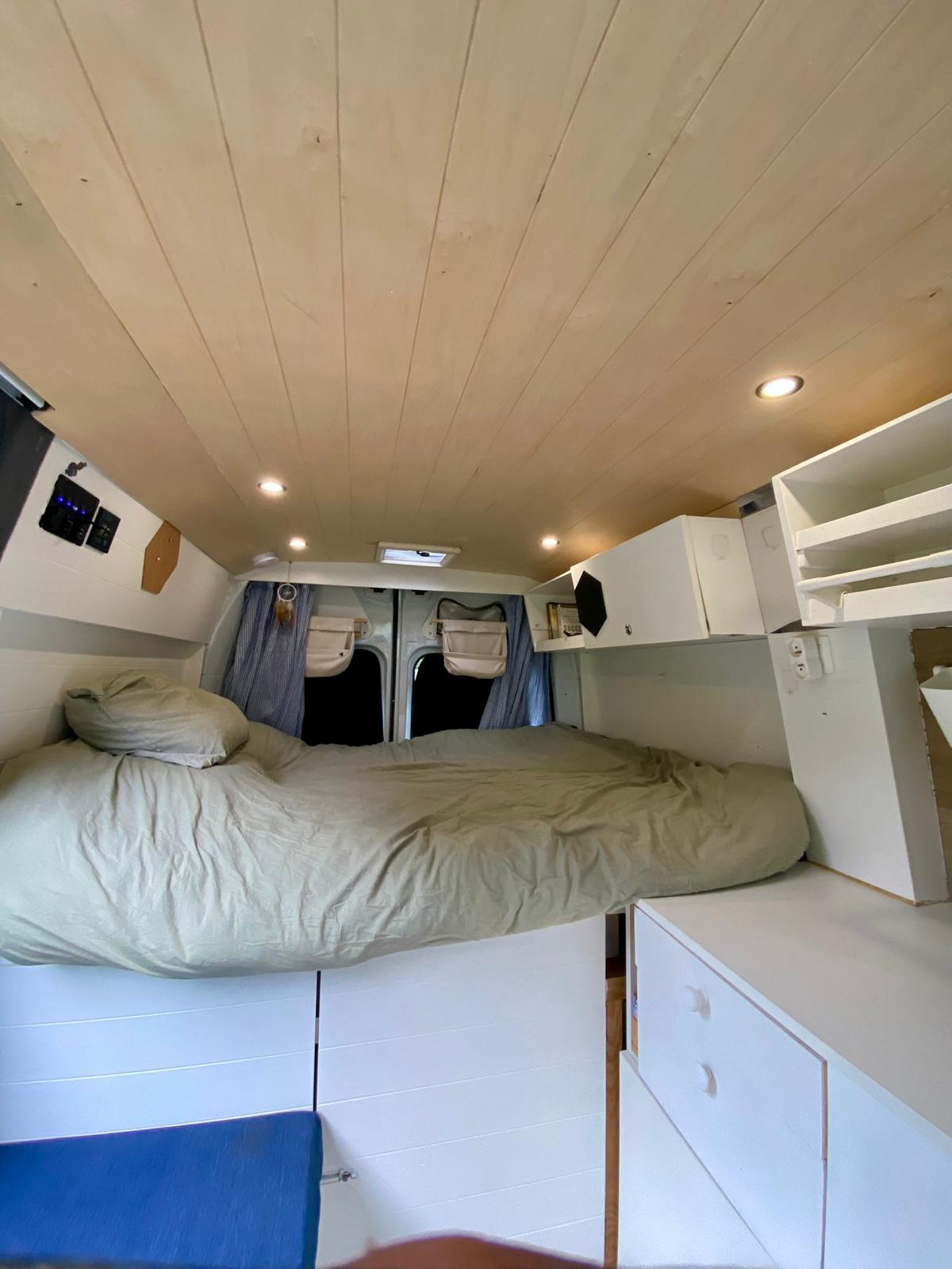 RENAULT MASTER-image-3