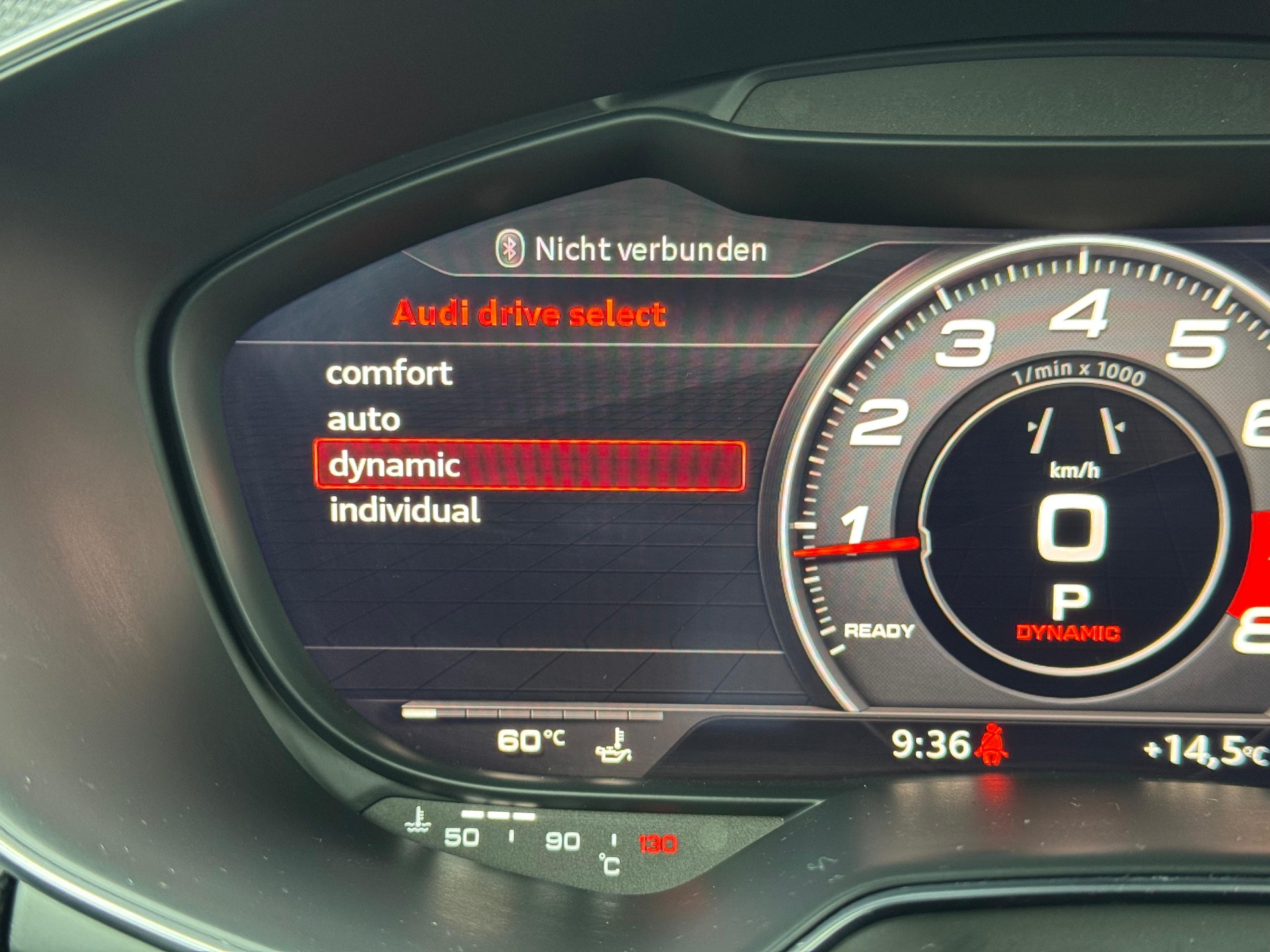 AUDI TT RS Coupé 2.5 TFSI quattro S-tronic OHNE OPF / ABT 460 PS-image-25