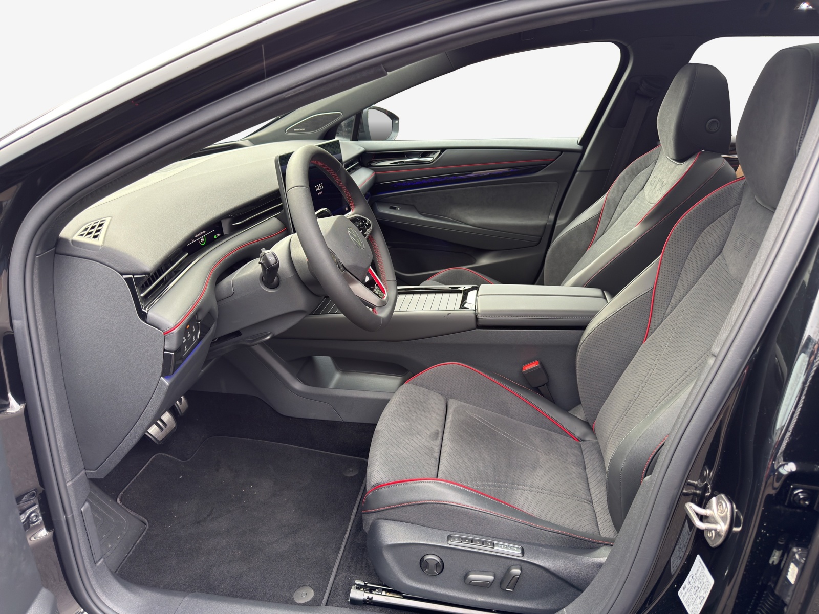 VW ID.7 Tourer GTX 86 kWh GTX 4 Motion-image-7