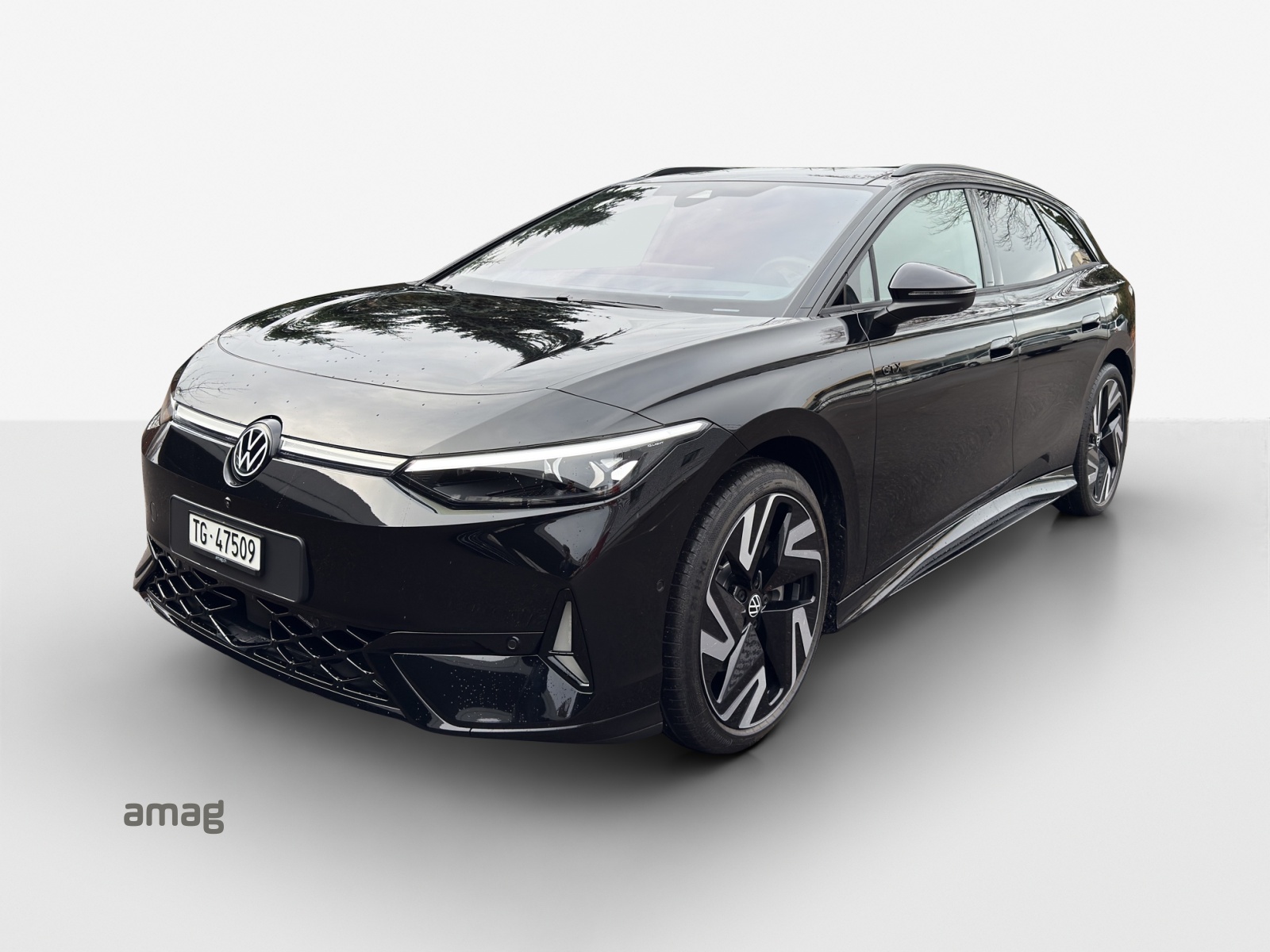 VW ID.7 Tourer GTX 86 kWh GTX 4 Motion-image-0