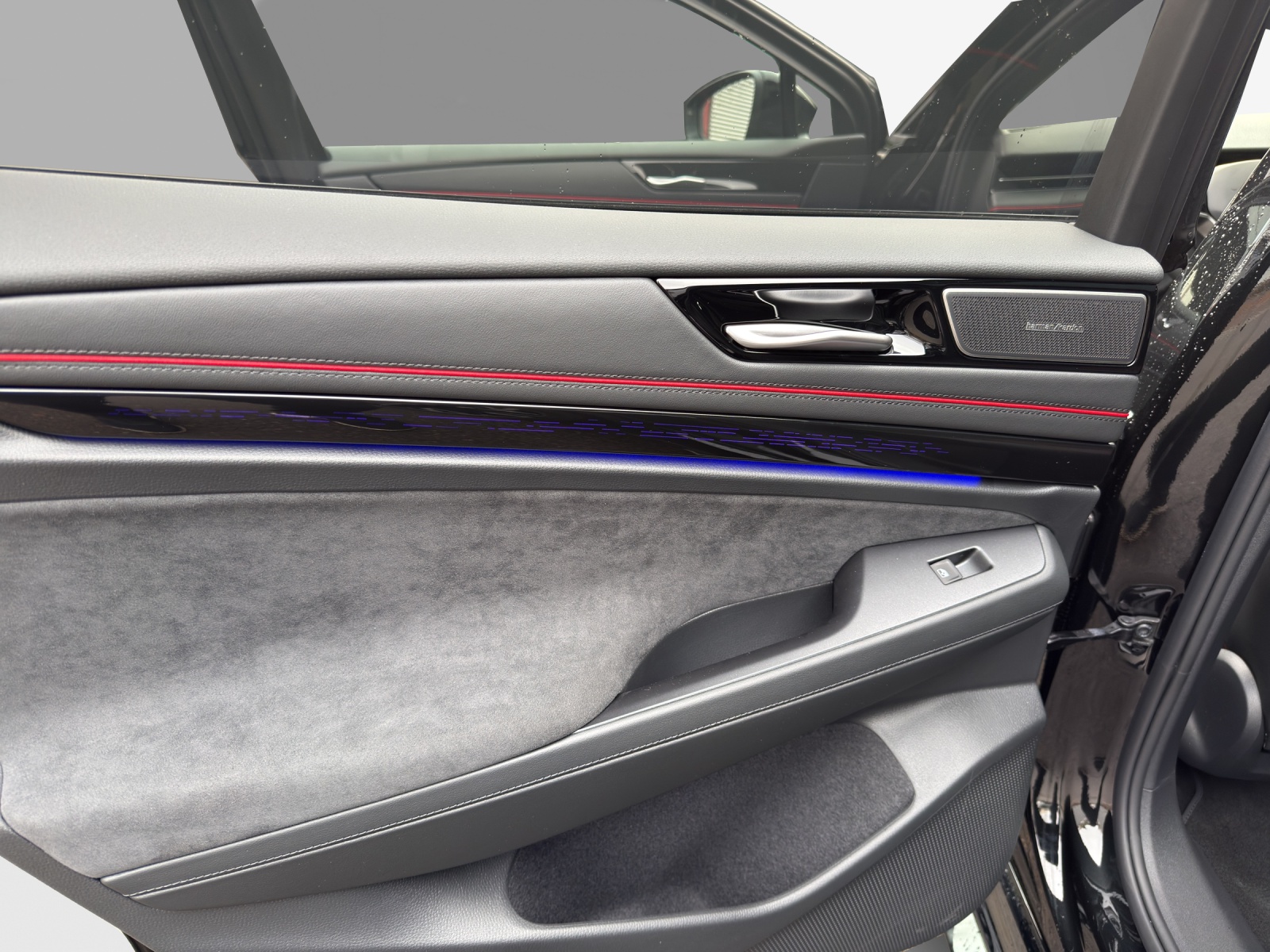 VW ID.7 Tourer GTX 86 kWh GTX 4 Motion-image-11