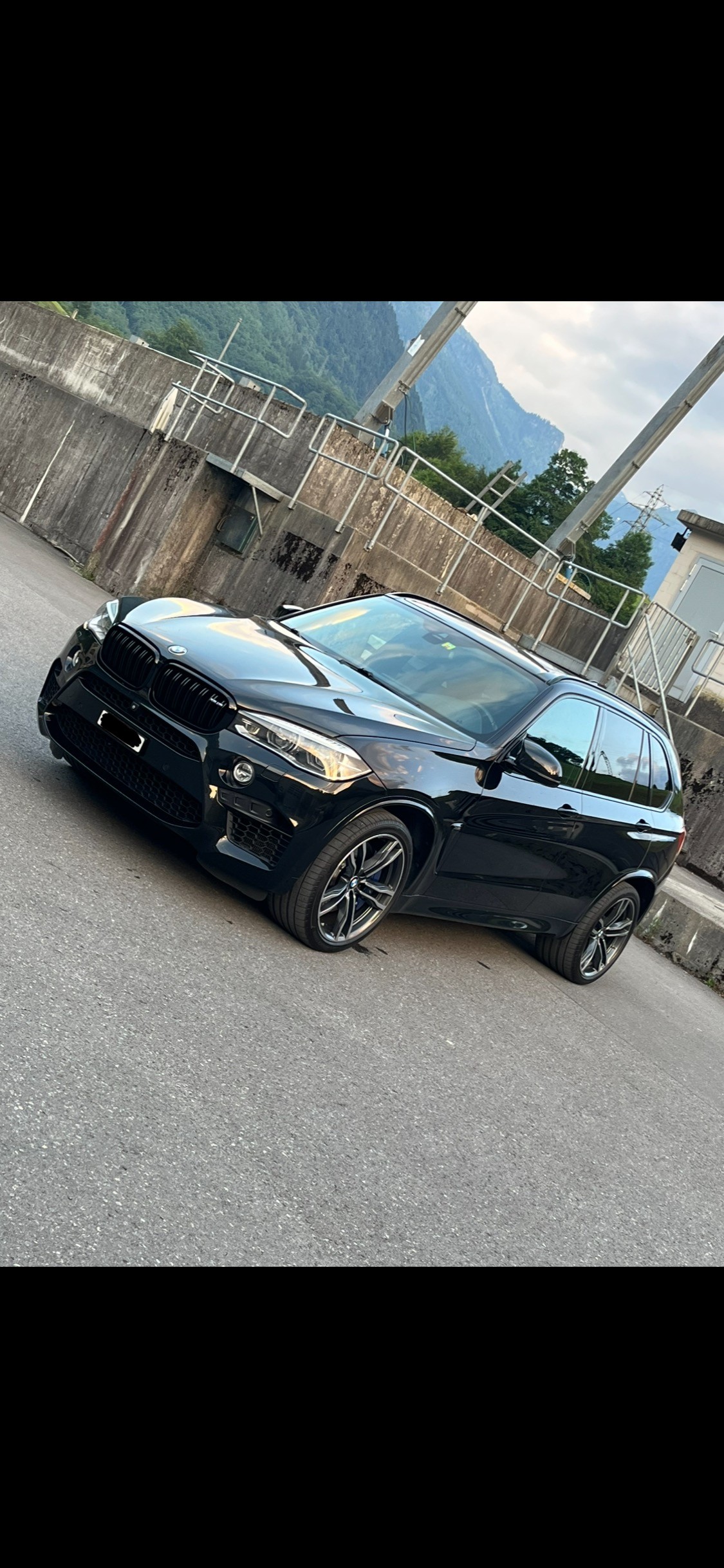 BMW X5M Steptronic-image-1