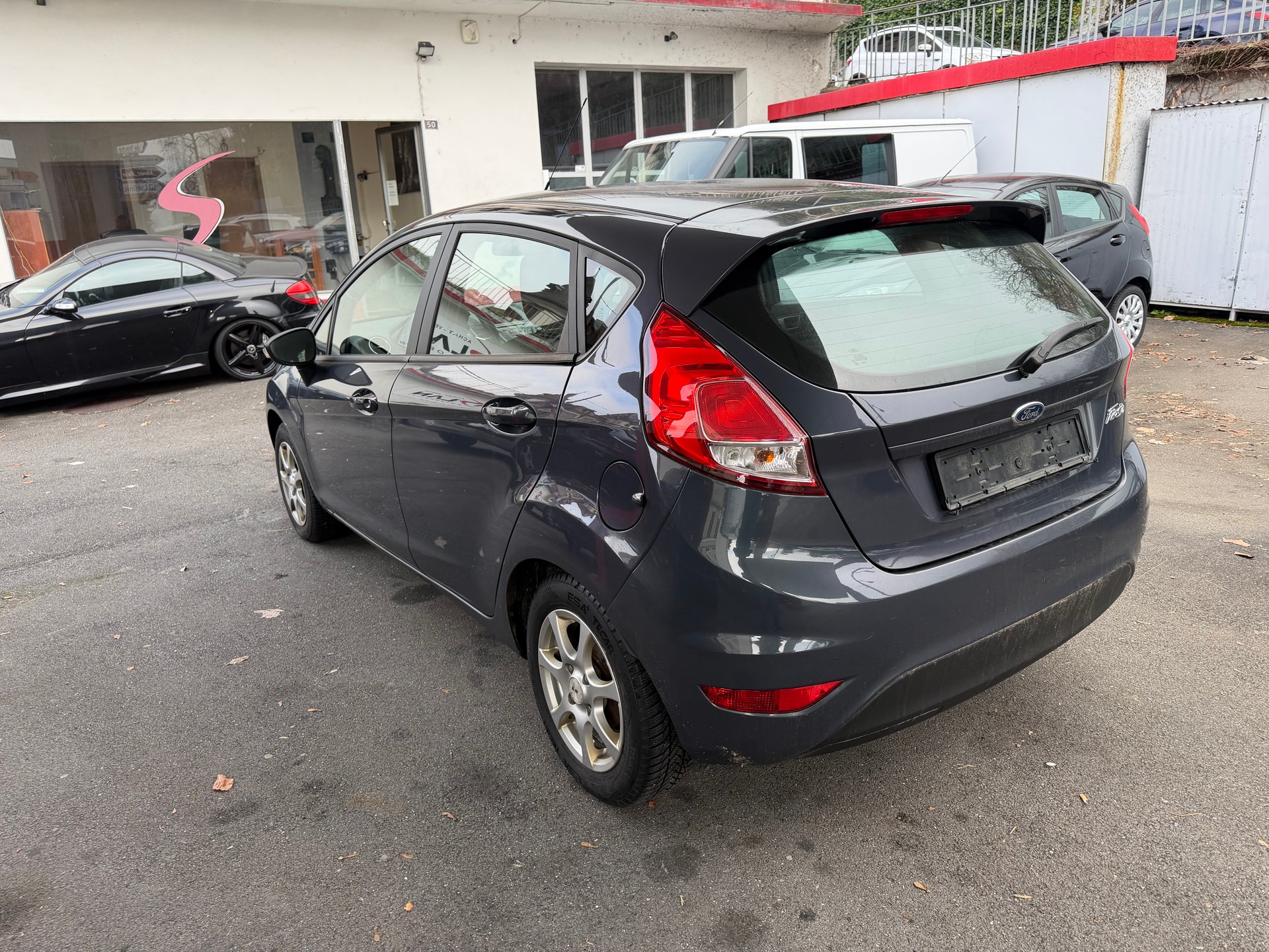 FORD Fiesta 1.5 TDCi Ambiente-image-4