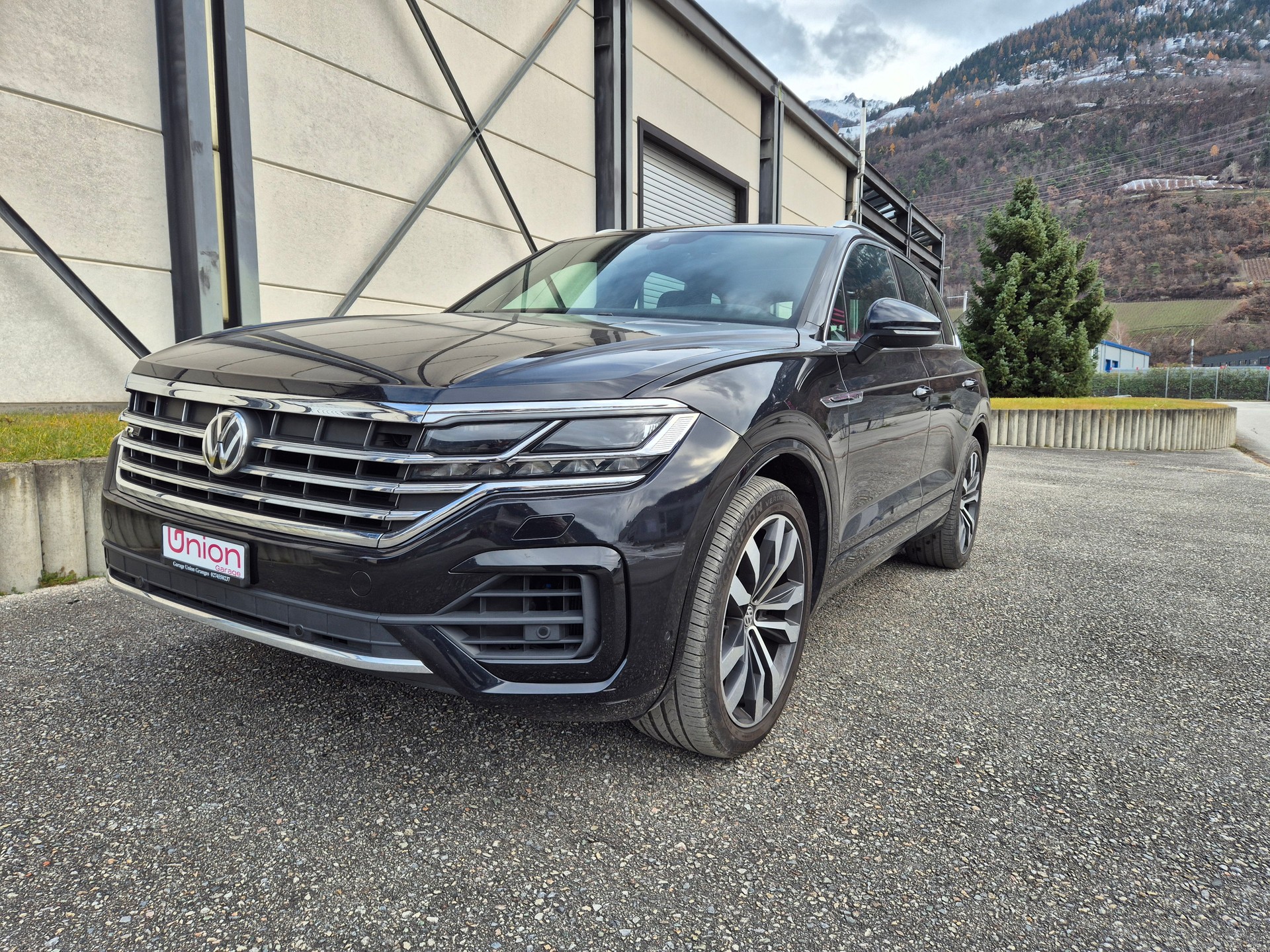 VW Touareg 3.0 TDI R Line Tiptronic