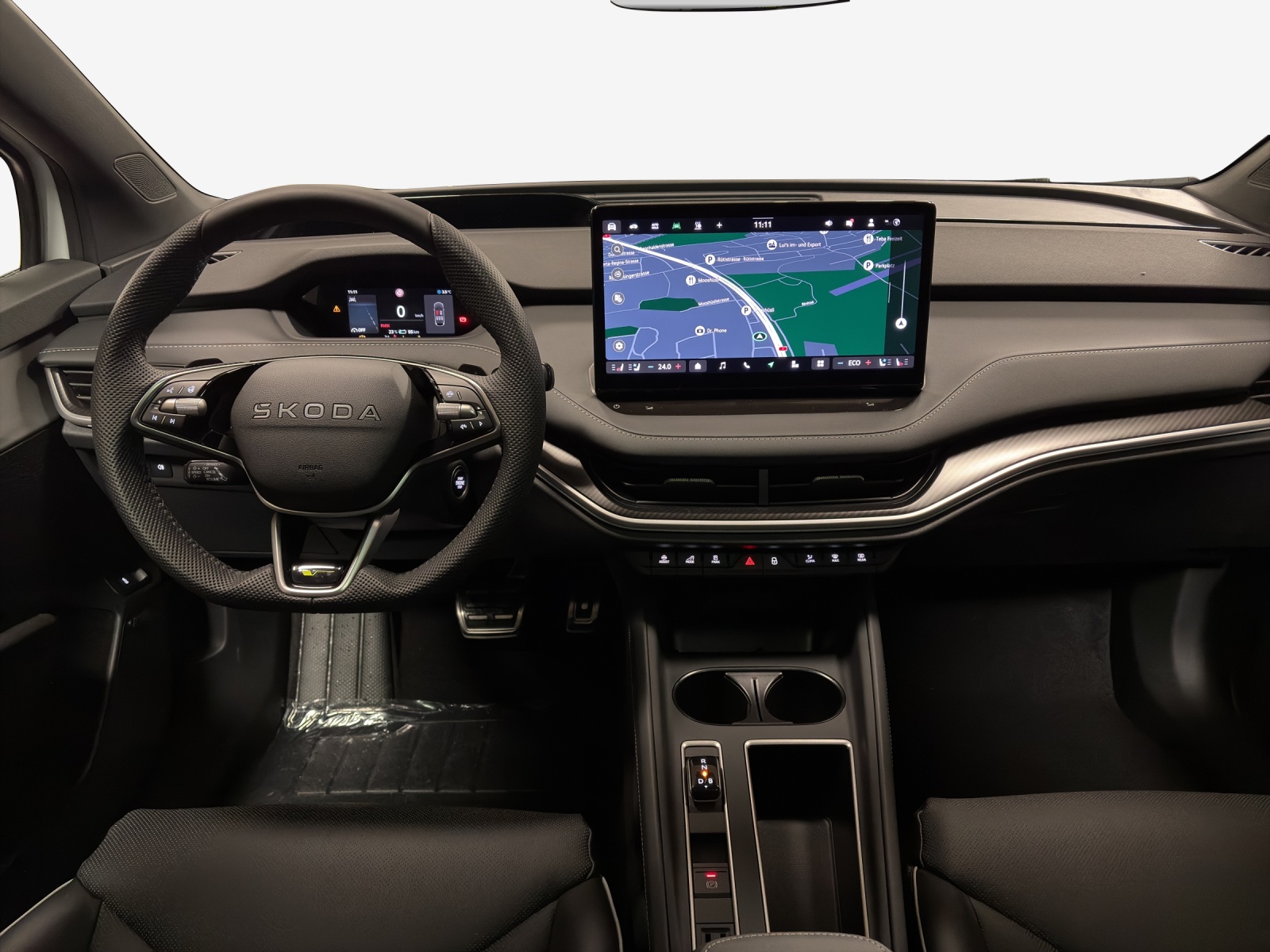 SKODA Enyaq 4x4 RS-image-8