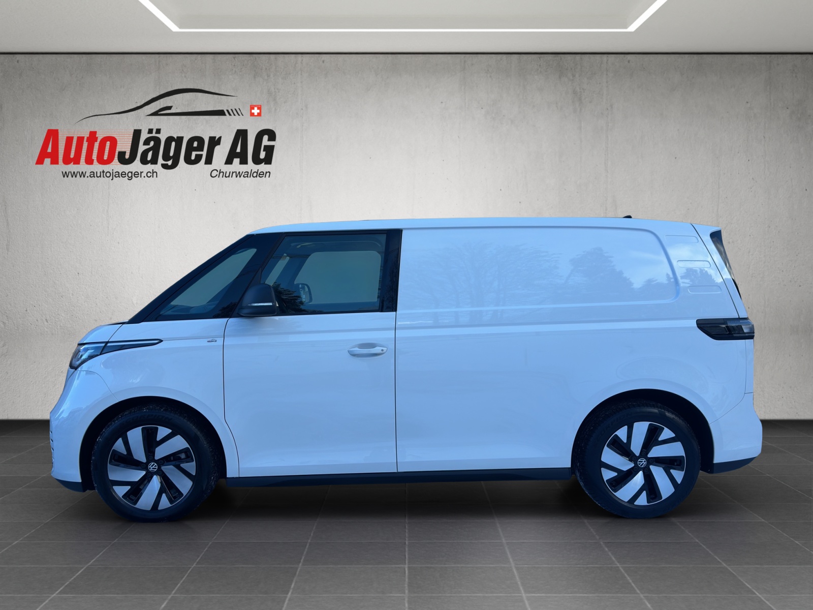 VW ID. Buzz Cargo Pro 4Motion-image-2