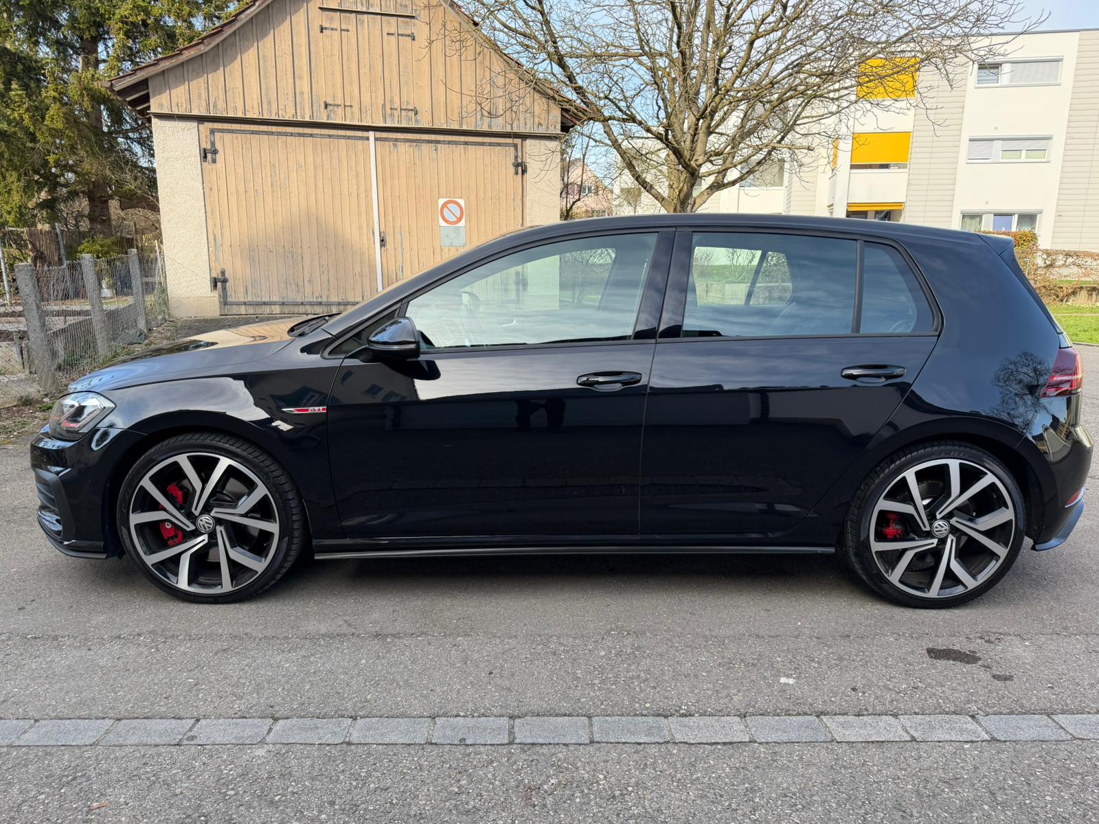 VW Golf 2.0 TSI GTI Performance DSG-image-15